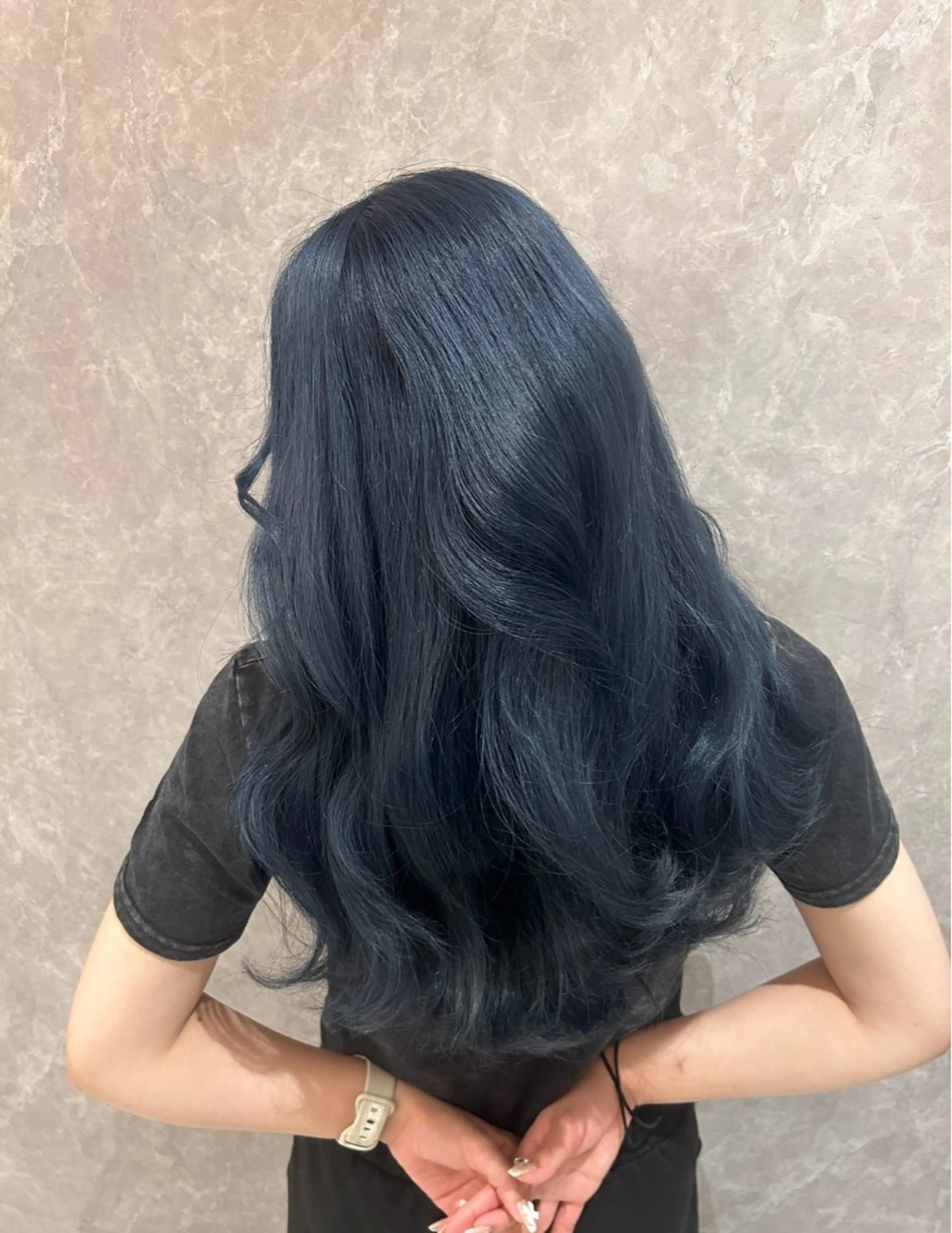 カラー 柏木 愛花のヘアスタイル