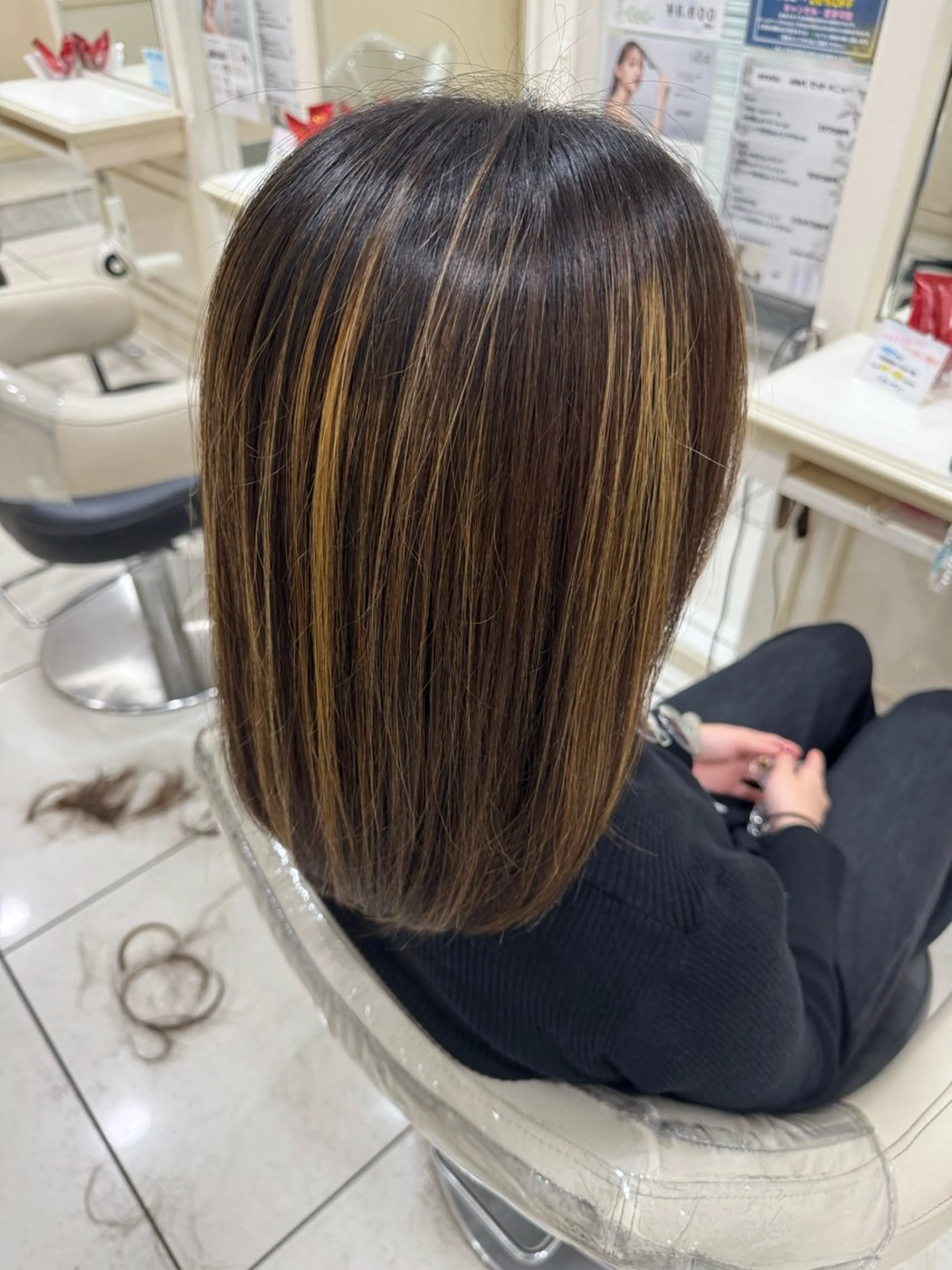 ミディアム 新井 俊輔のヘアスタイル