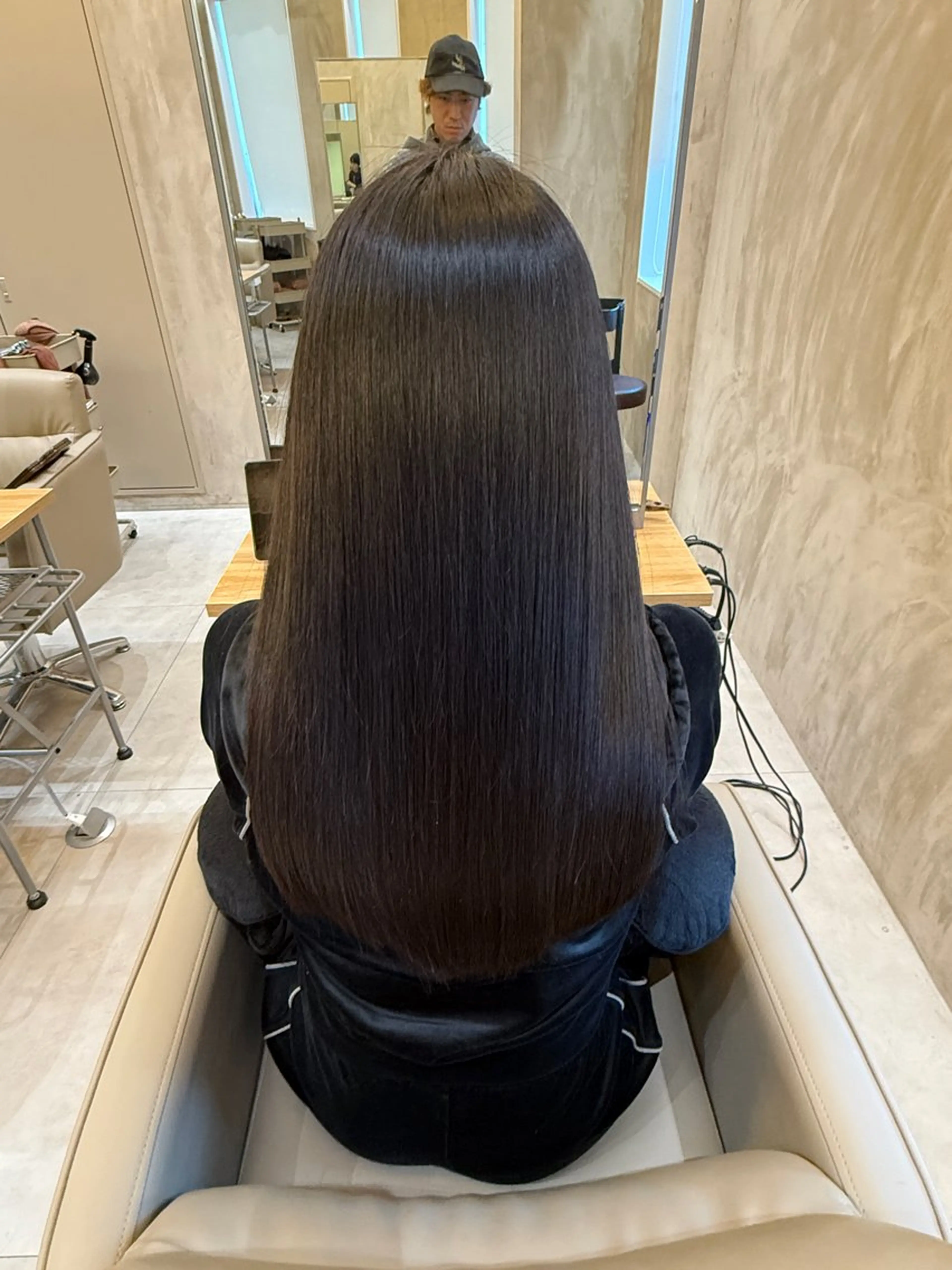 🌈12月限定メニュー✨カット+高保湿5stepトリートメント+ホームケア付き💫コテorアイロンセット込み✨の写真