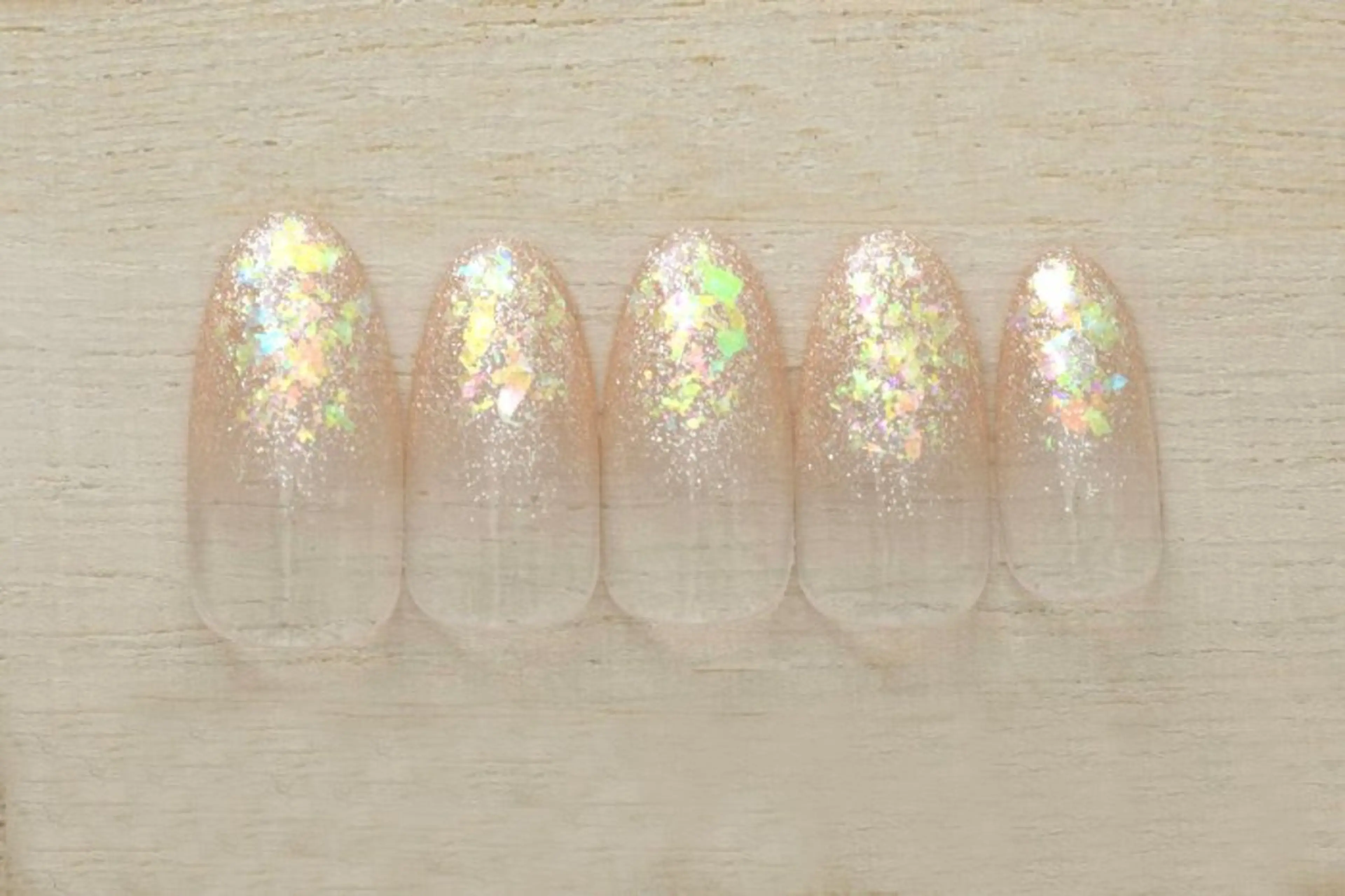 ネイル 長谷川 美穂のネイルデザイン