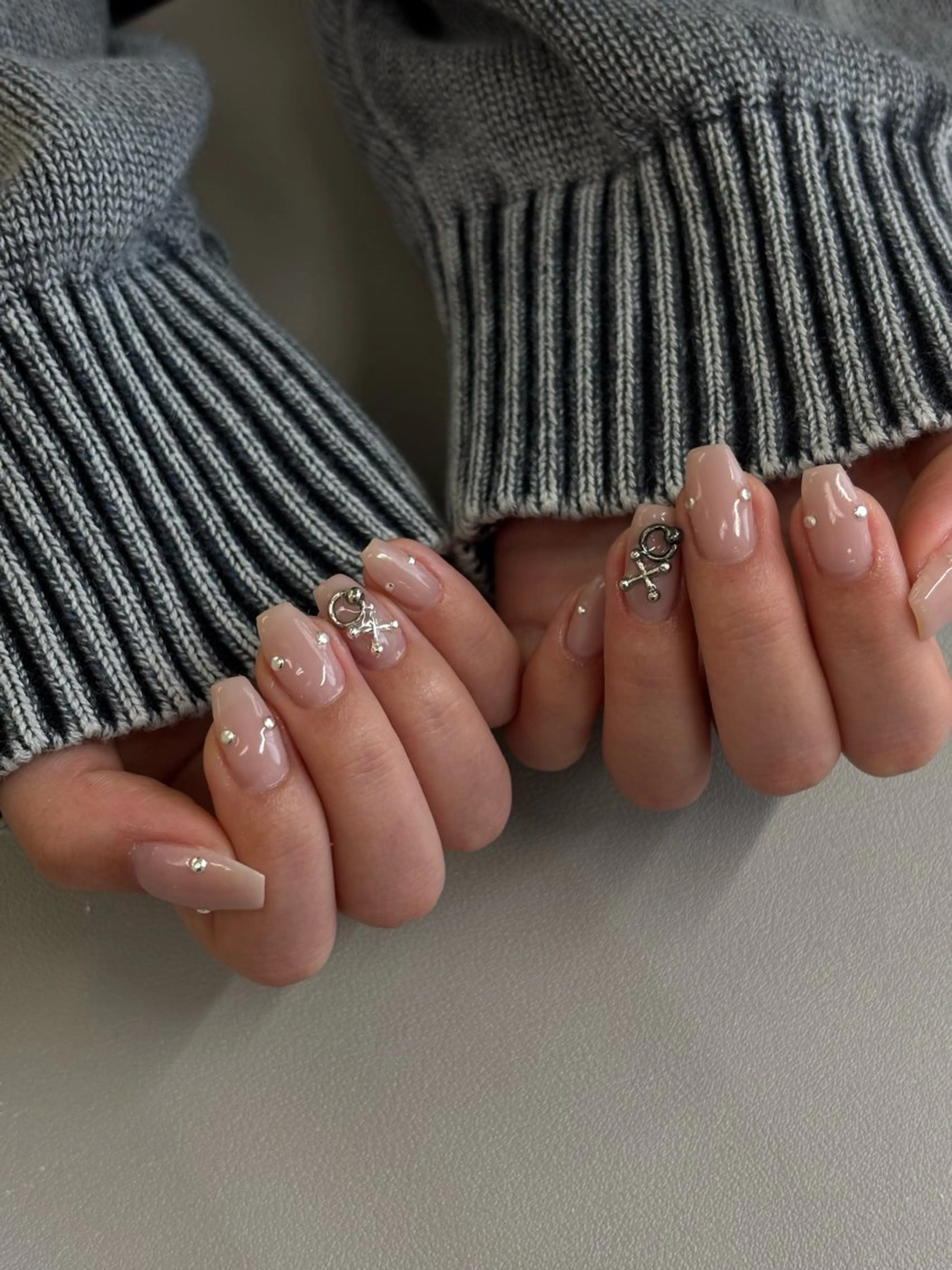 ネイル ハンドネイル salon iris 🦋北広島市大曲のネイルデザイン