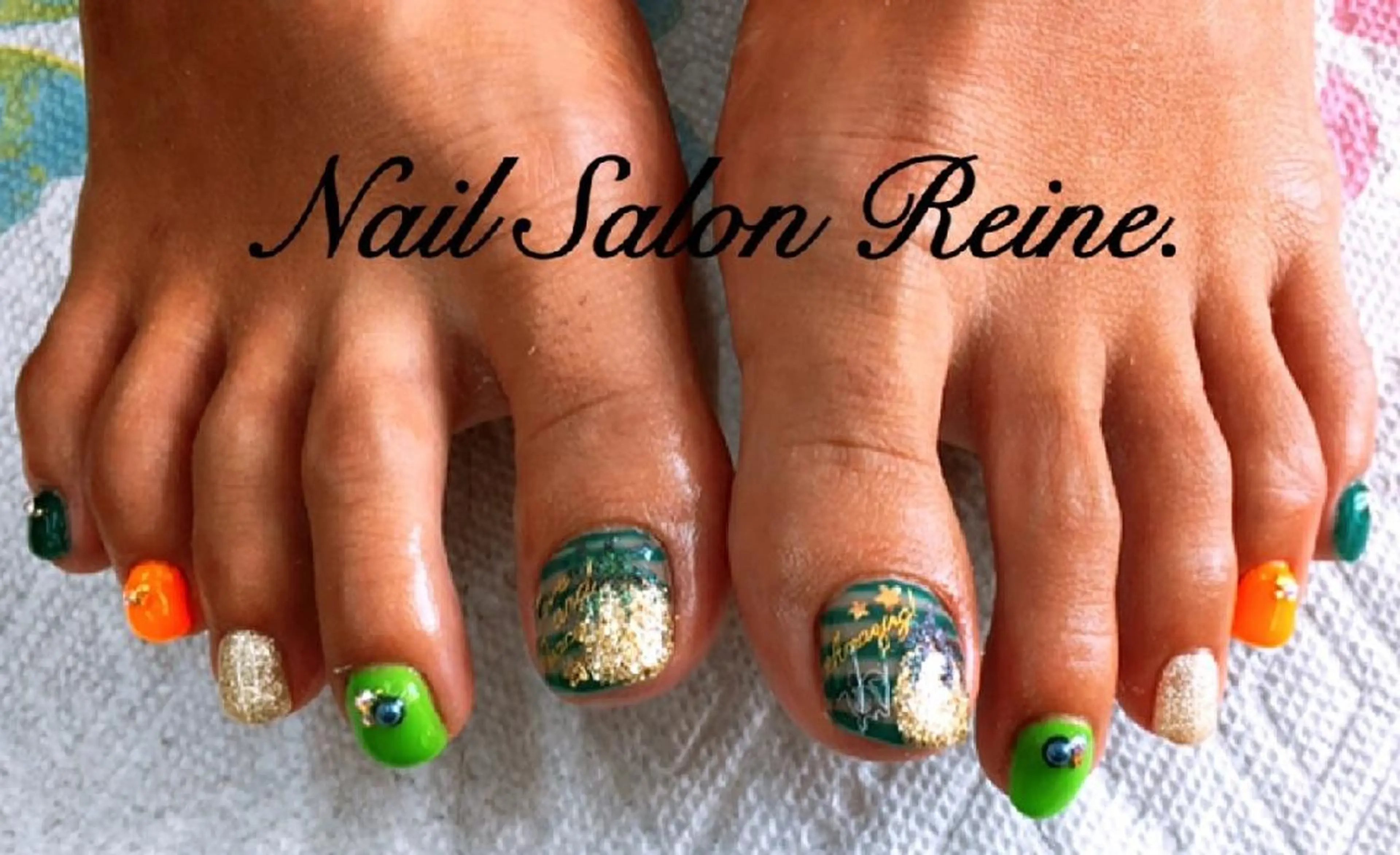 ネイル フットネイル ラメ(グリッター) Nailsalon Reine所属・玉栄 伶奈のネイルデザイン