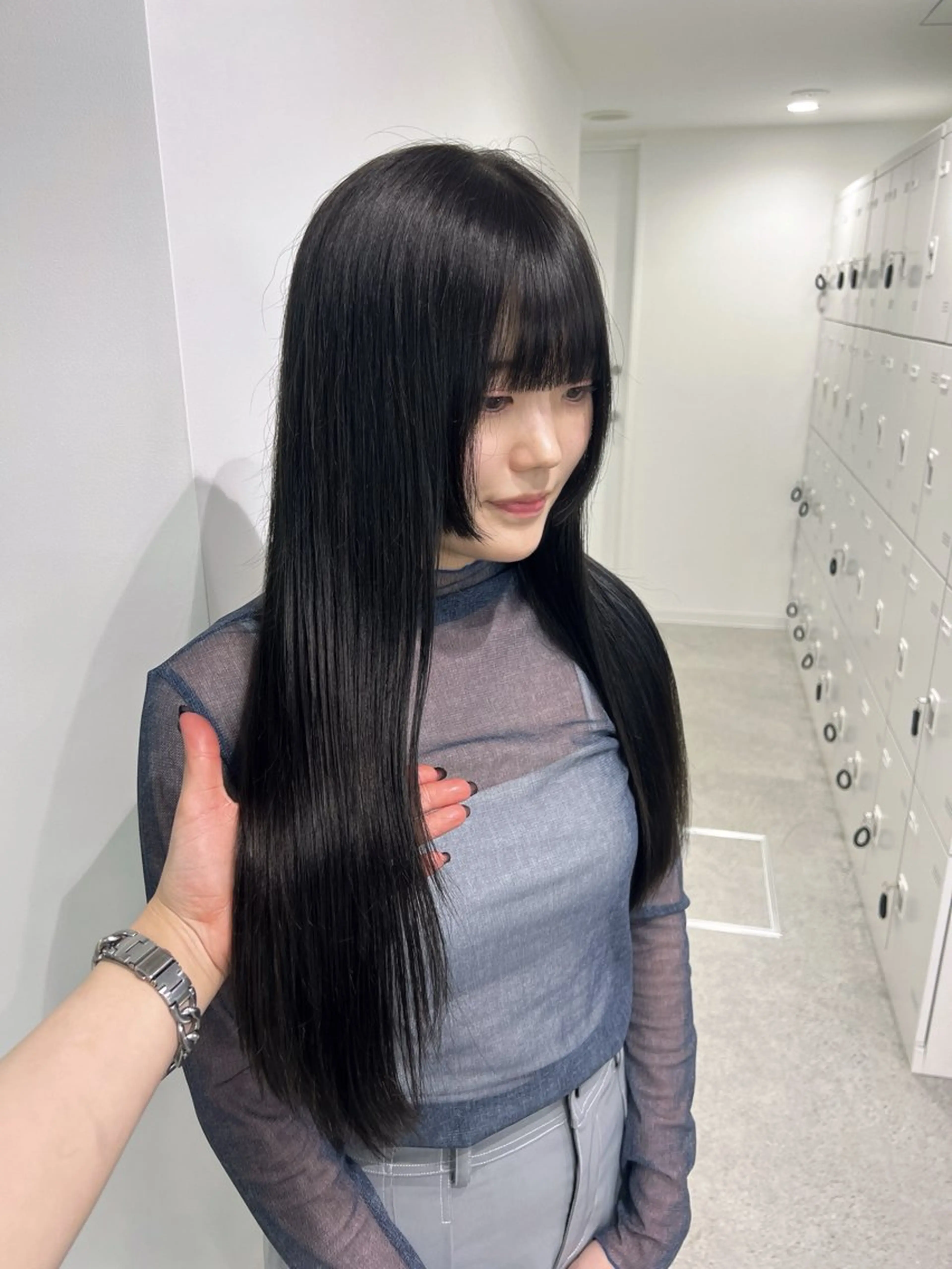 ロング カラー カット ヘアカラー トリートメント 暗髪🩶ラベンダー/ ブルー/ユウナ🤍のヘアスタイル