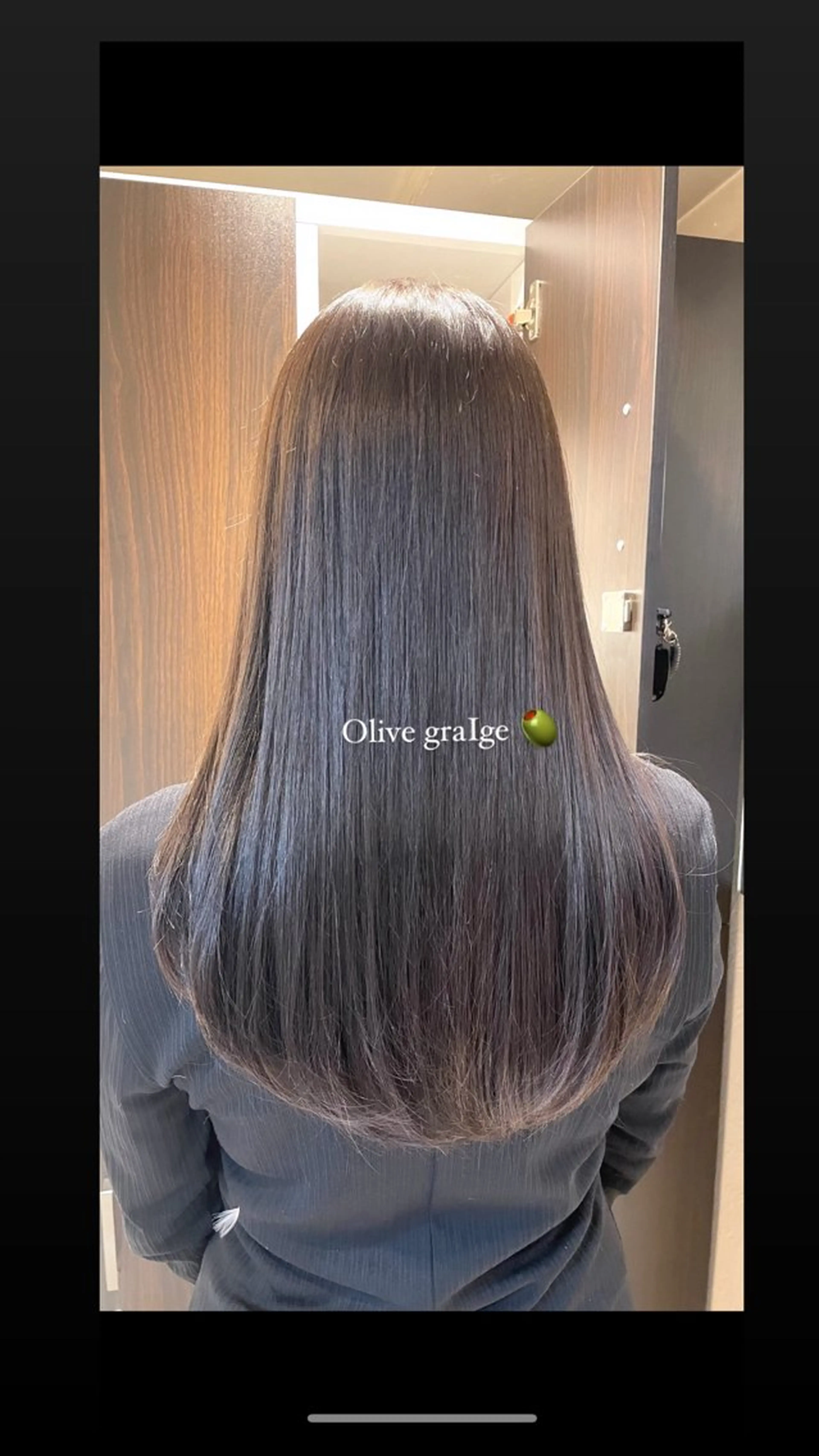 ロング カラー グレージュ オリーブグレージュ オリーブグレー ショート✂︎ ゆるパーマKANOのヘアスタイル