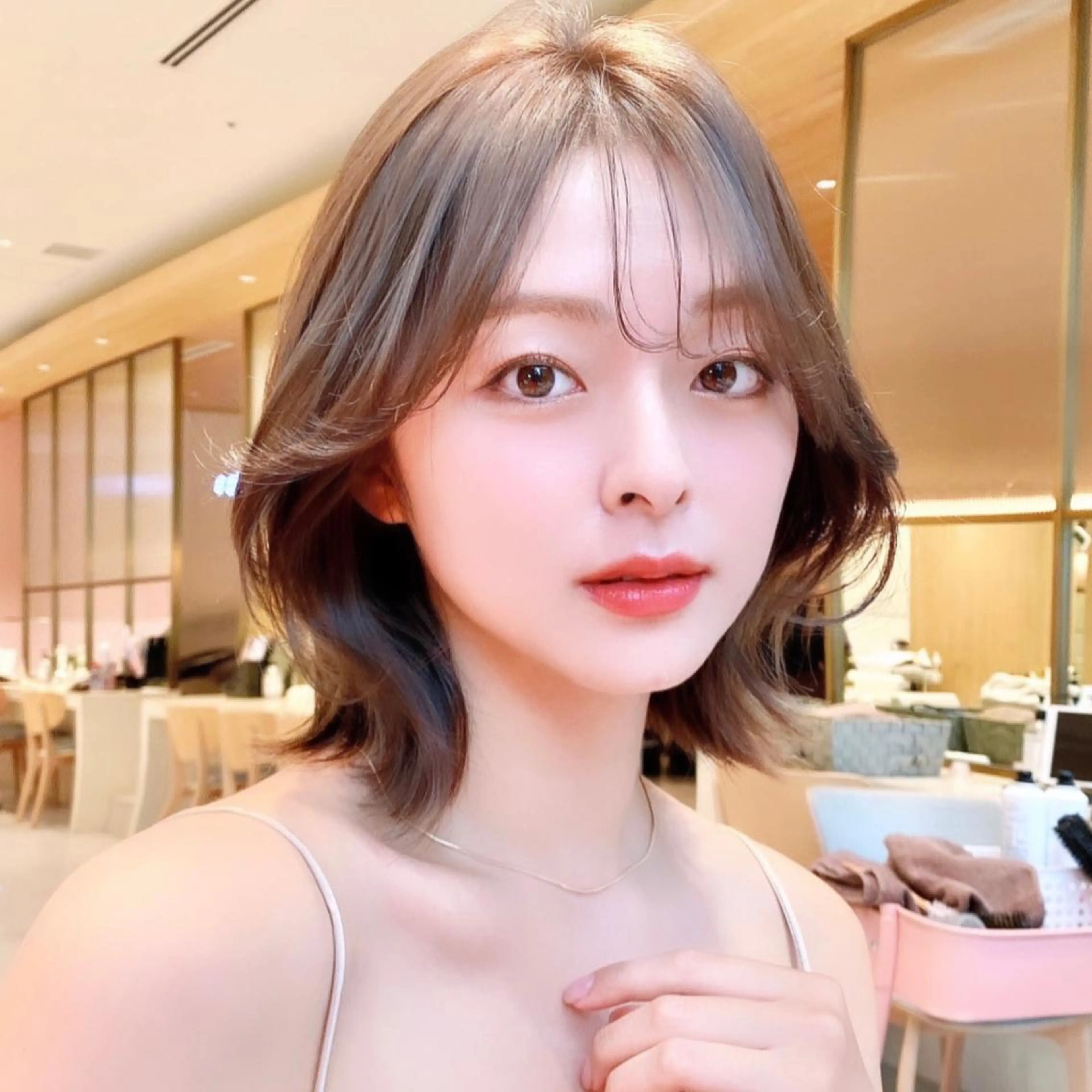 ミディアム カット ヘアカラー トリートメント 韓国くびれレイヤー 🇰🇷はづきのヘアスタイル