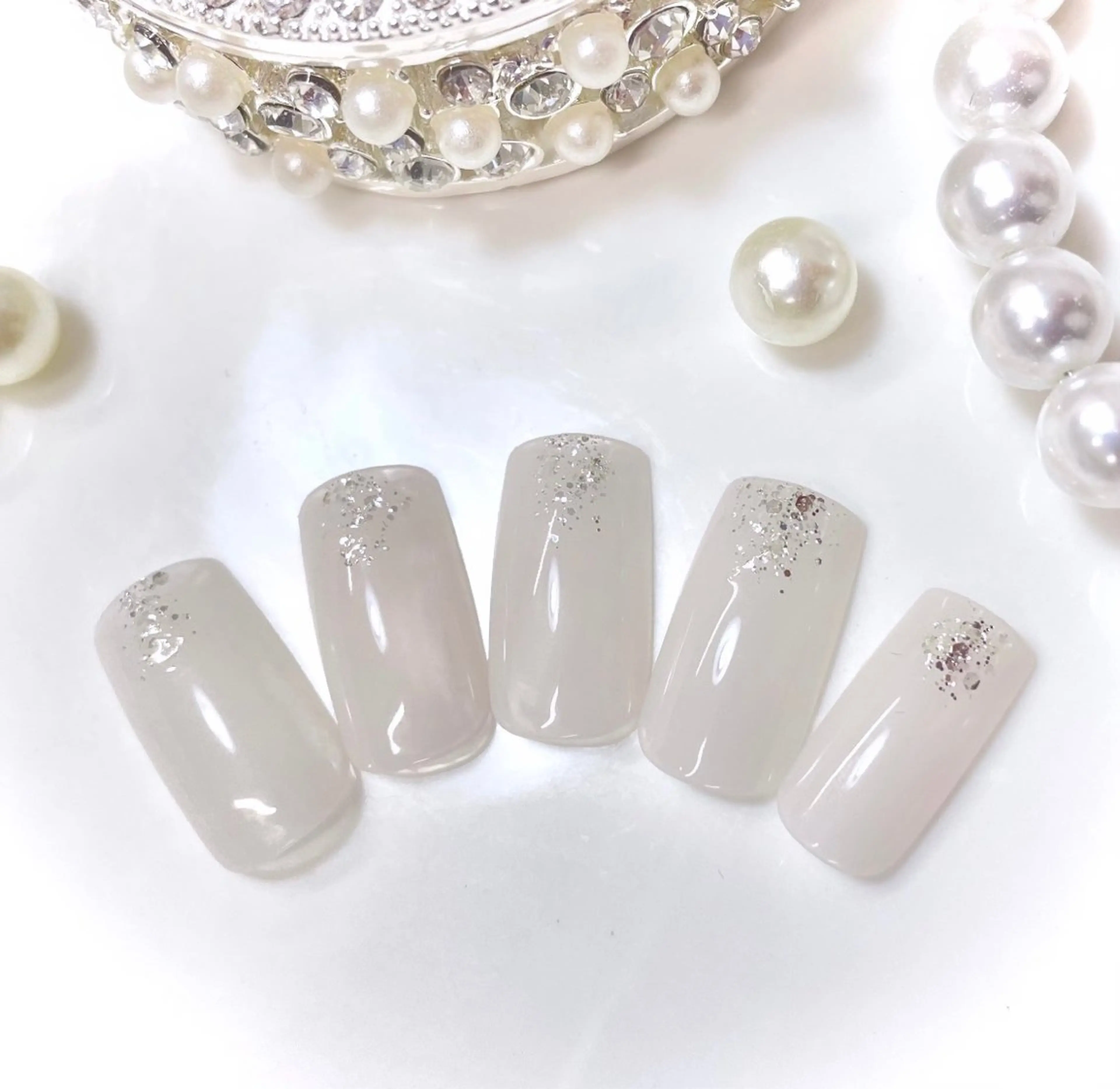 ネイル Nail salon s.k.所属・Nailist. emiのネイルデザイン