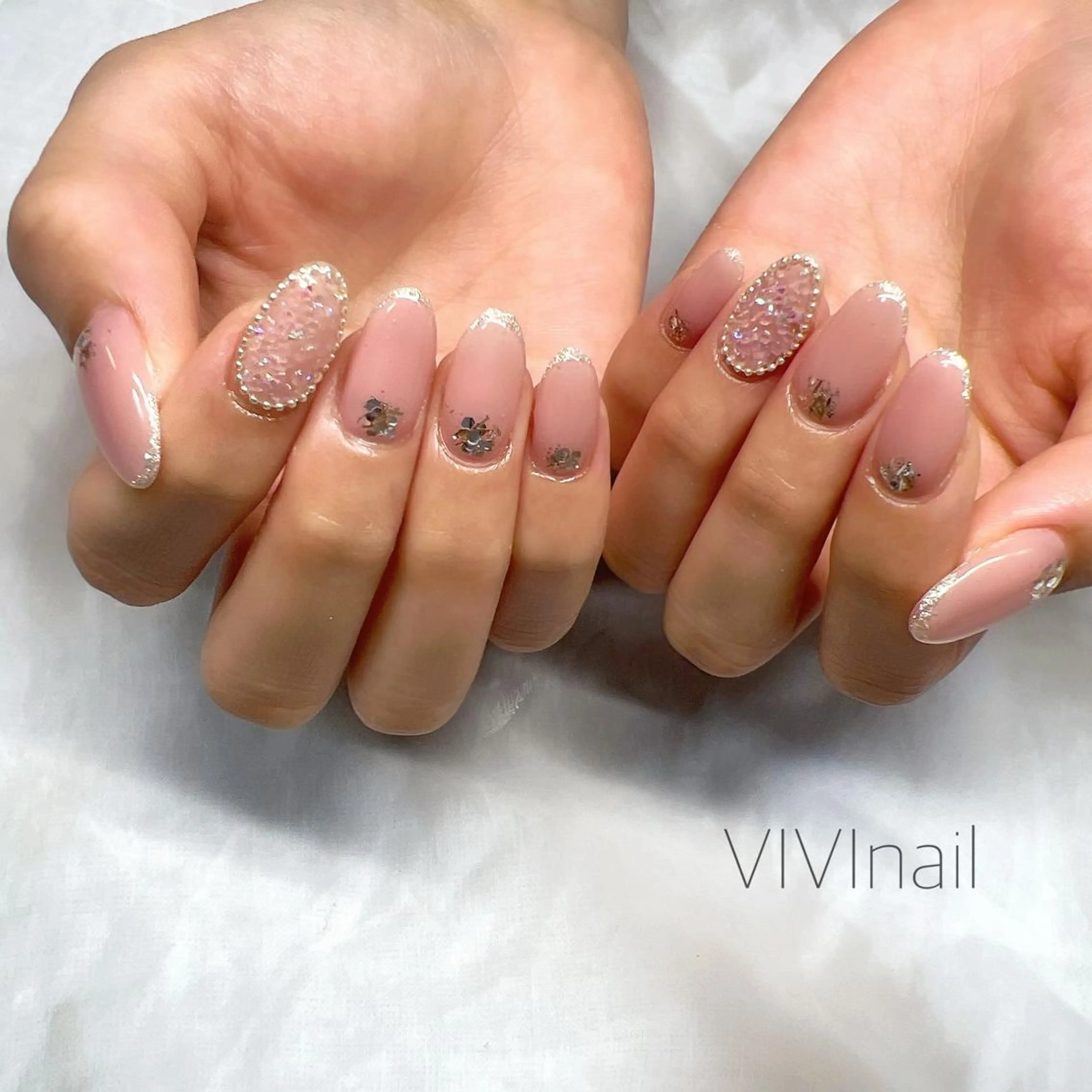 ネイル フレンチネイル ハンドネイル vivi nailのネイルデザイン