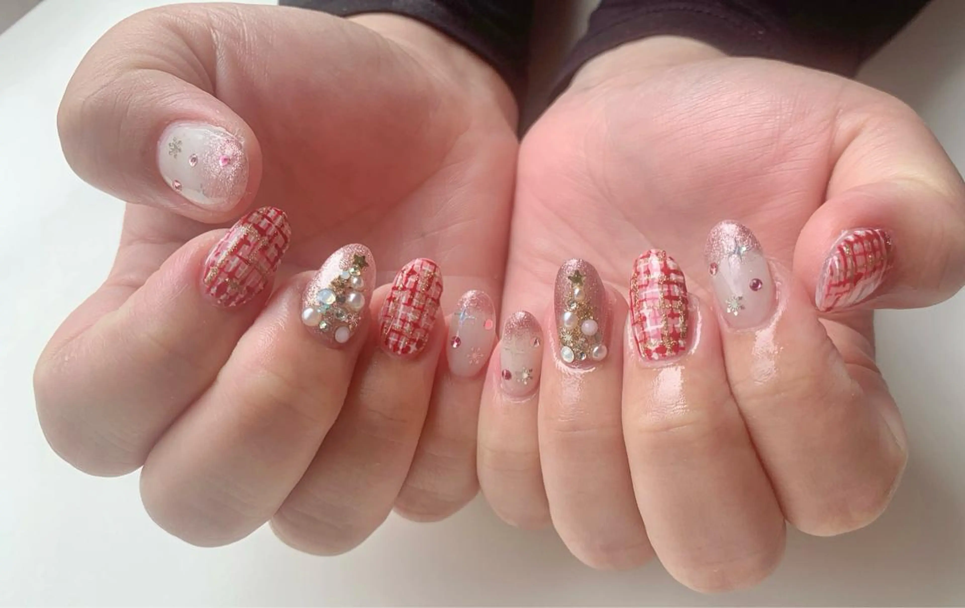 ネイル うるま市サロン Yuko Izawaのネイルデザイン