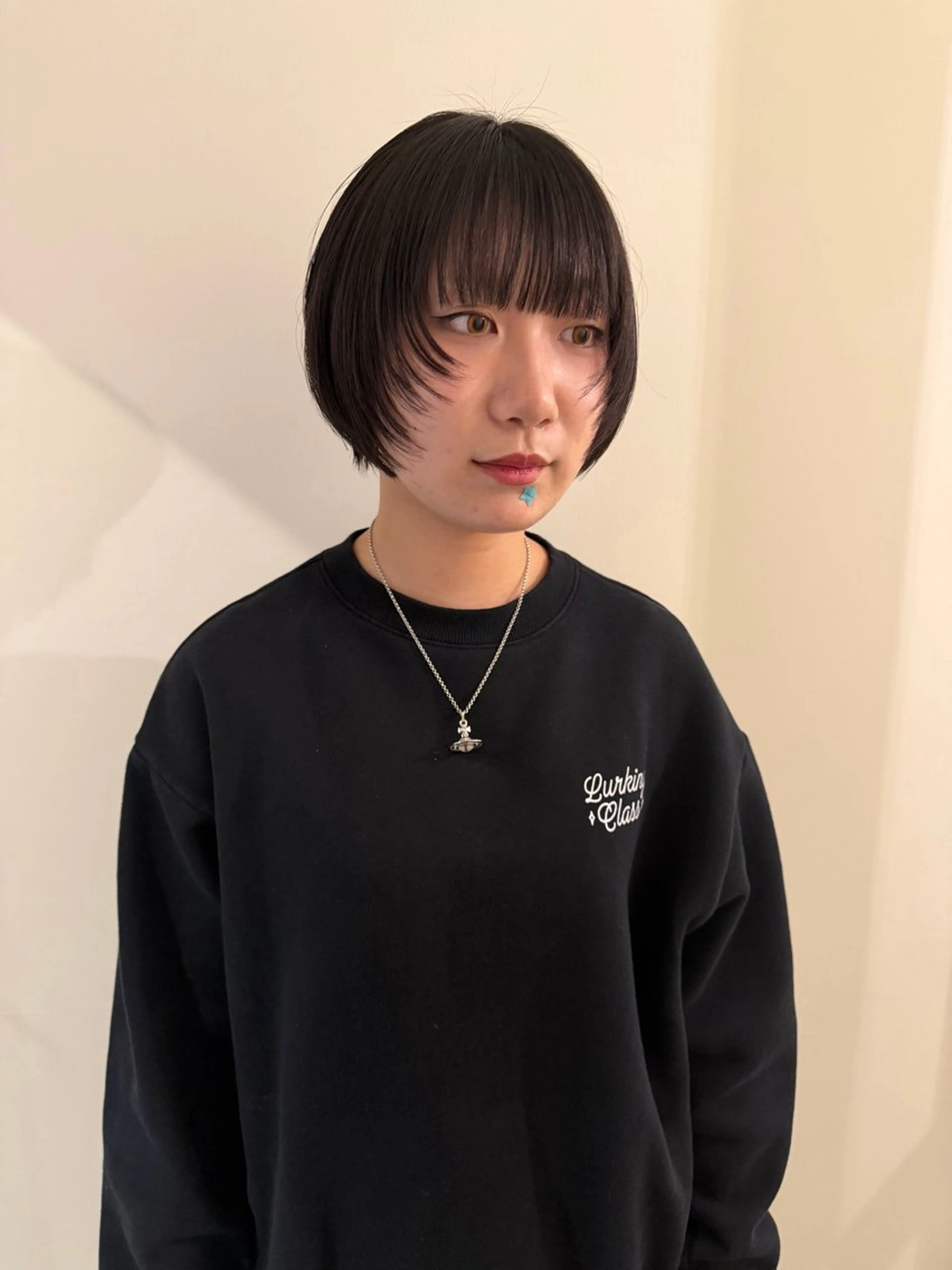 ショート カラー レイヤーカット ショートヘア カット 渋谷 留菜のヘアスタイル