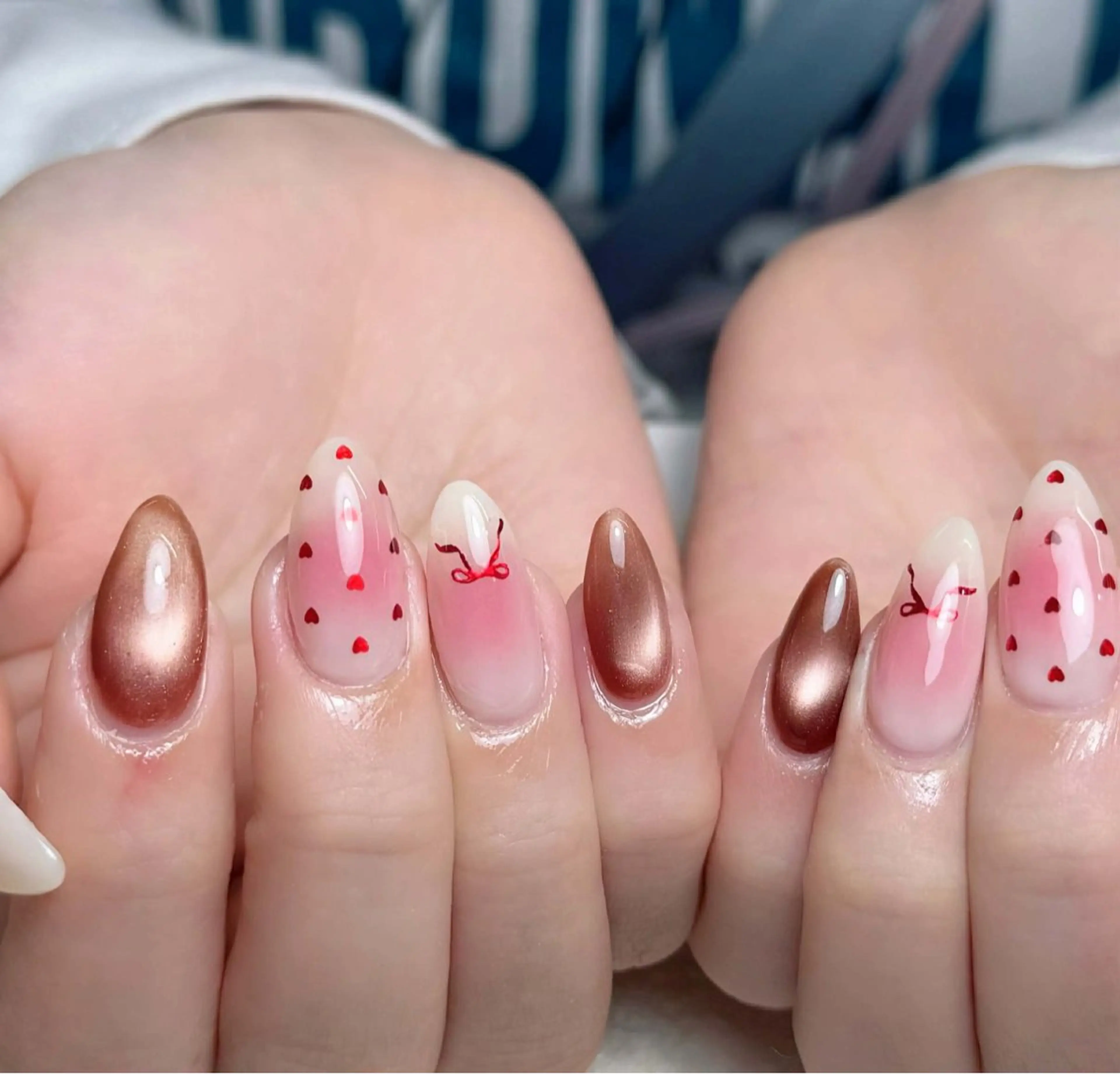 ネイル チークネイル 長さ出し フレンチネイル グラデーション キラキラネイル 中野駅から2分 MEO NAILのネイルデザイン