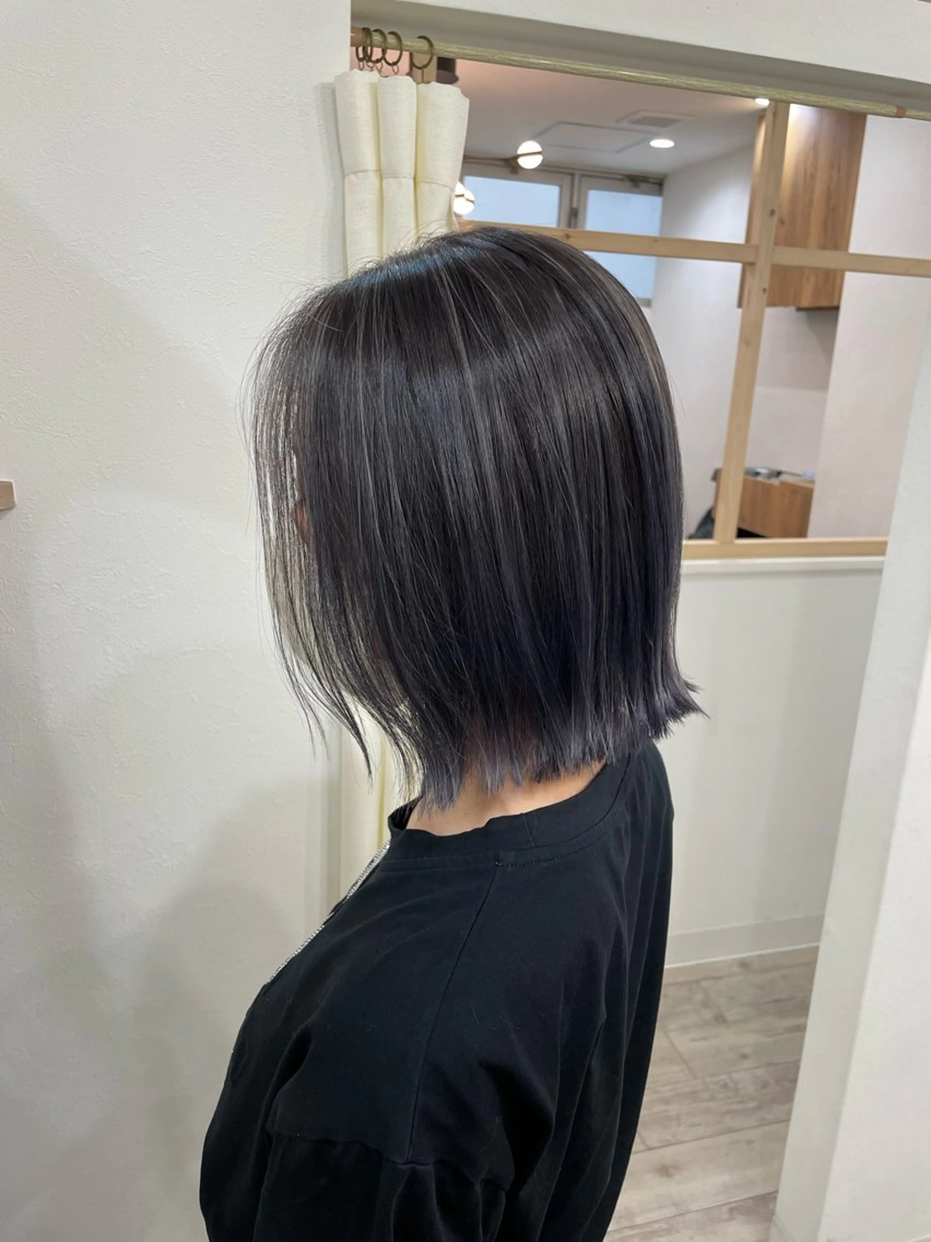 極細ハイライト(ケアブリーチ込み)＋全体カラーの写真