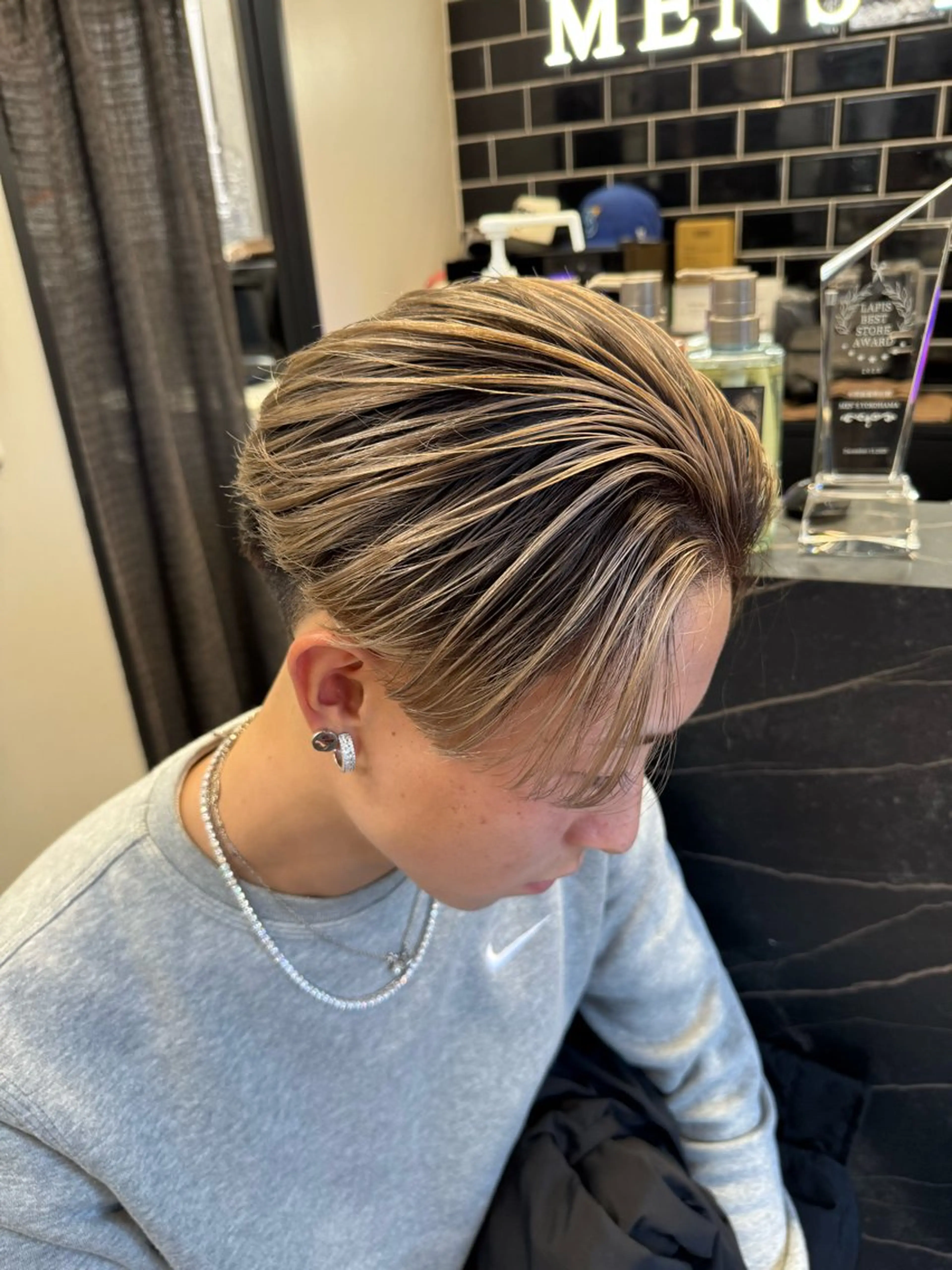 ミディアム カラー メンズ カット ヘアカラー ヘアセット 【men's Lapis横浜】海人のヘアスタイル