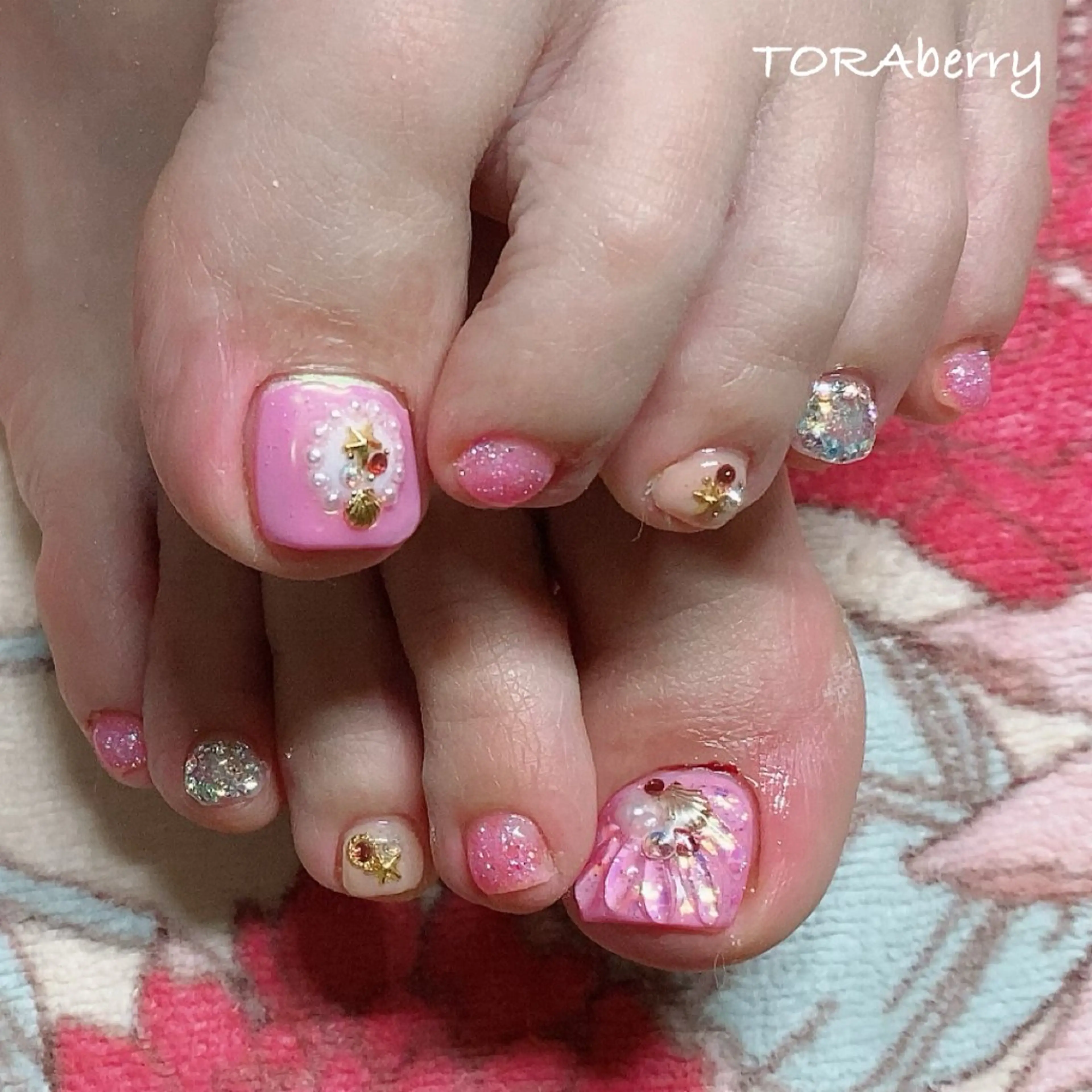 ネイル フットネイル ネイリスト なつみのネイルデザイン