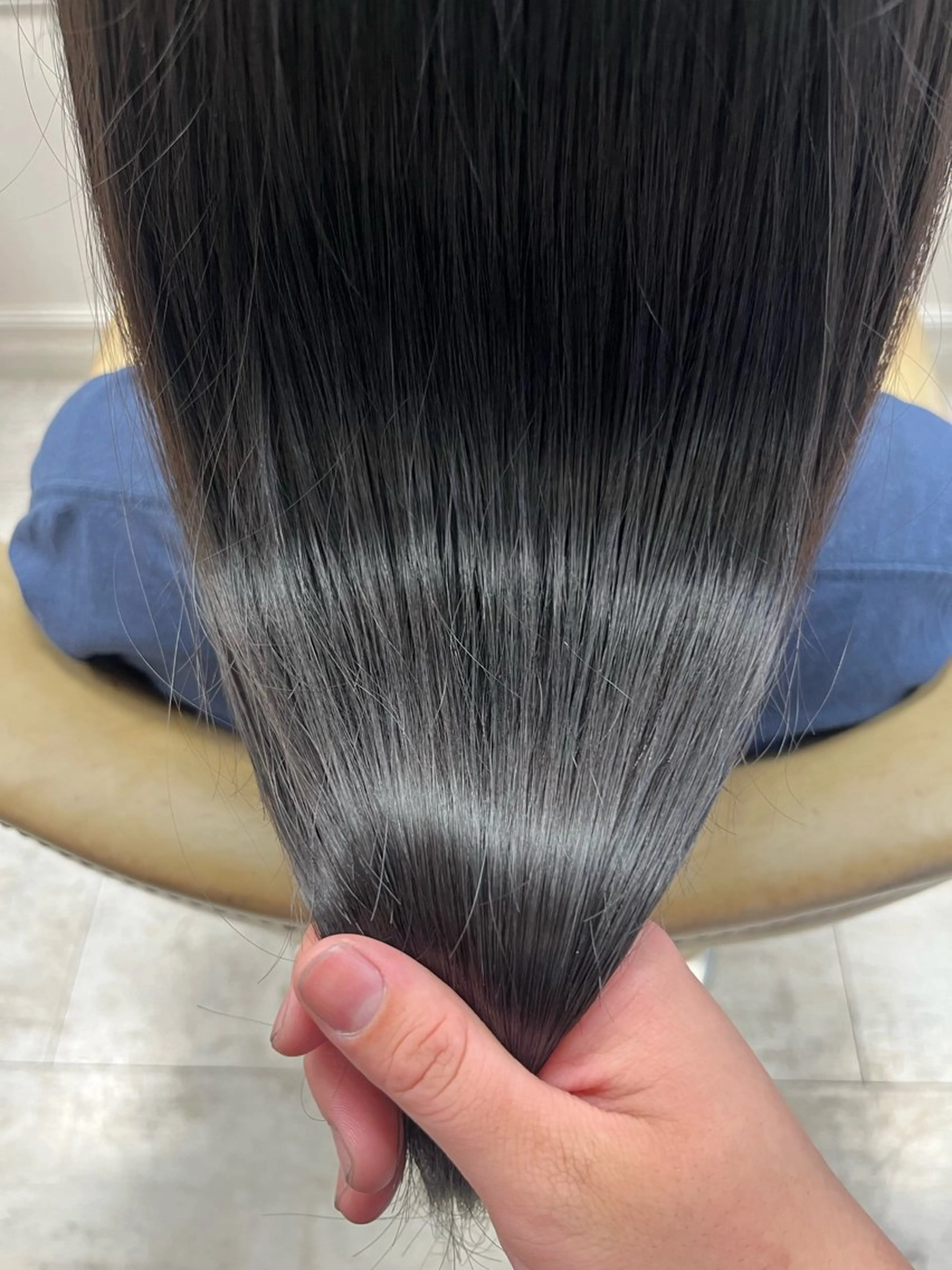 セミロング 髪質改善 中村 由布紀のヘアスタイル