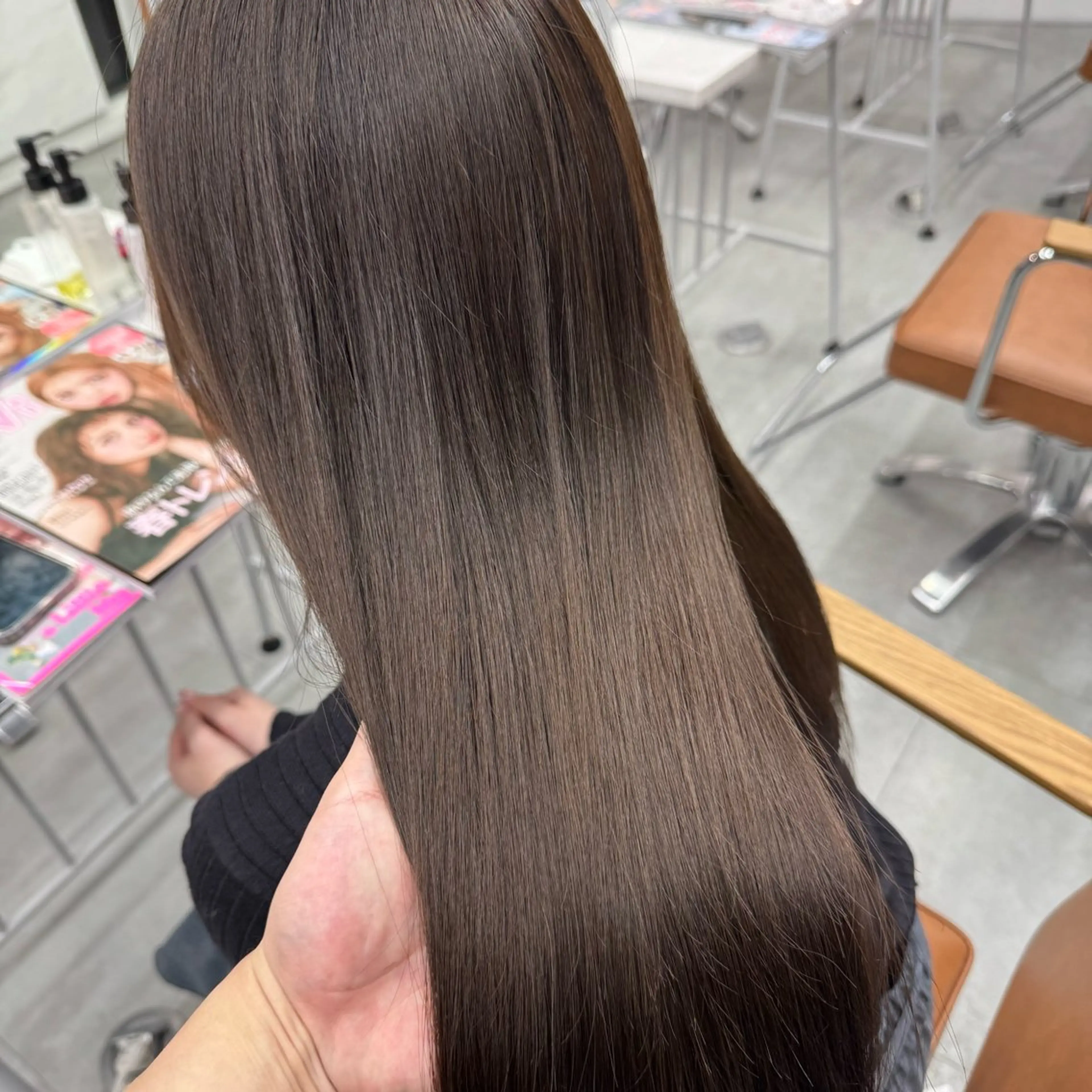 ロング カラー ヘアアレンジ ヘアカラー ブリーチなしカラー /ベージュ/安形翔のヘアスタイル