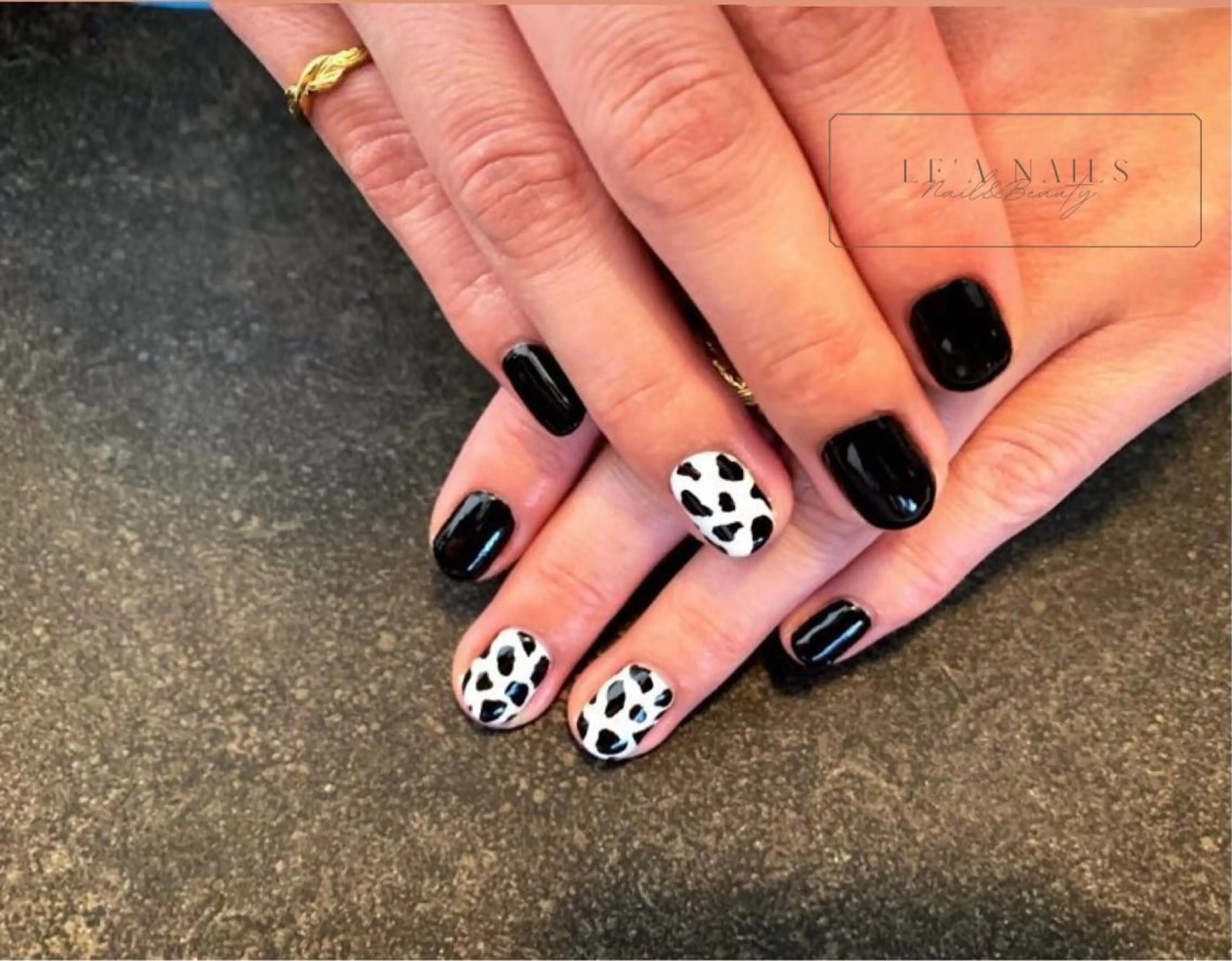 ネイル ハンドネイル LE'A NAILSのネイルデザイン