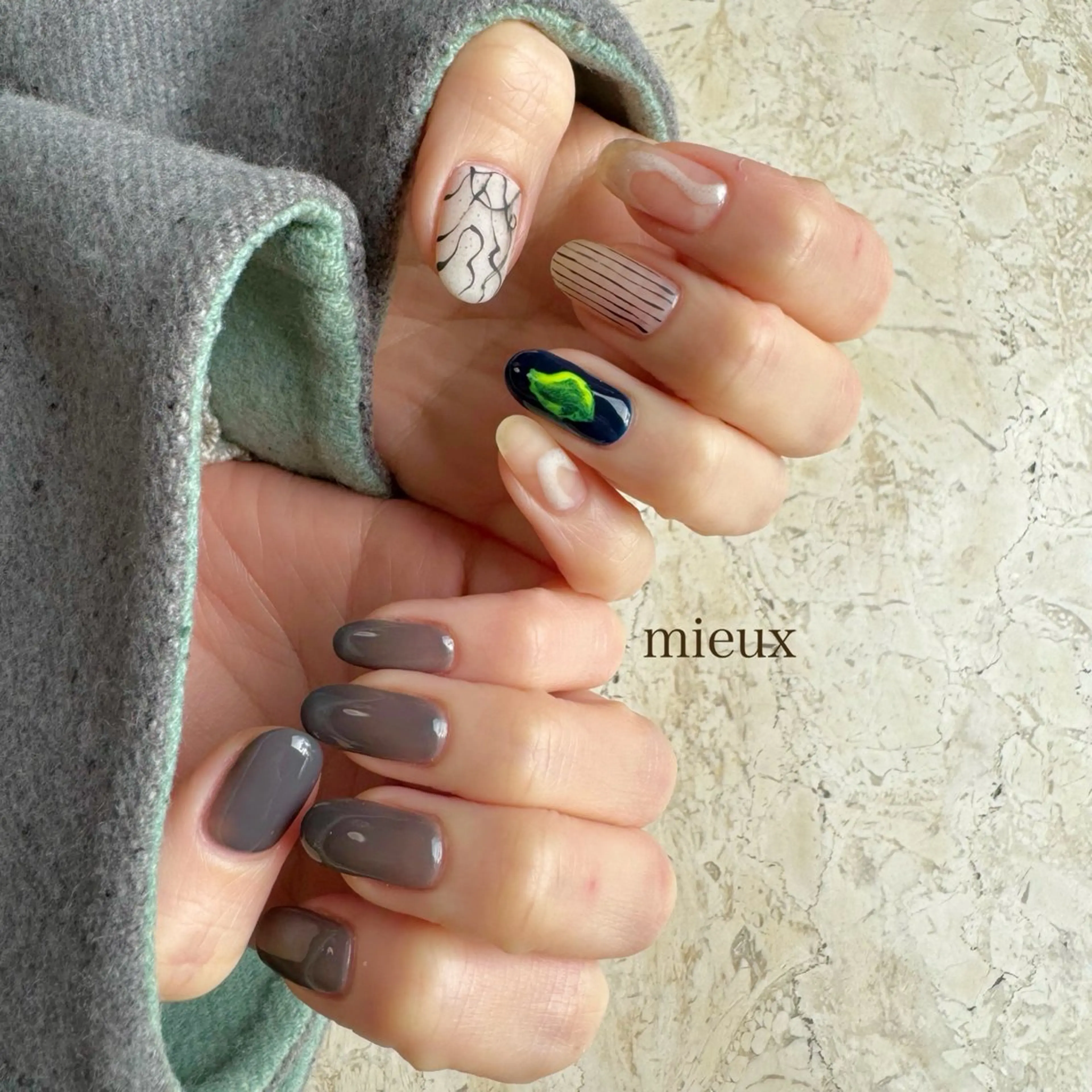 ネイル ハンドネイル フットネイル nail salon mieux(ミュー)のネイルデザイン