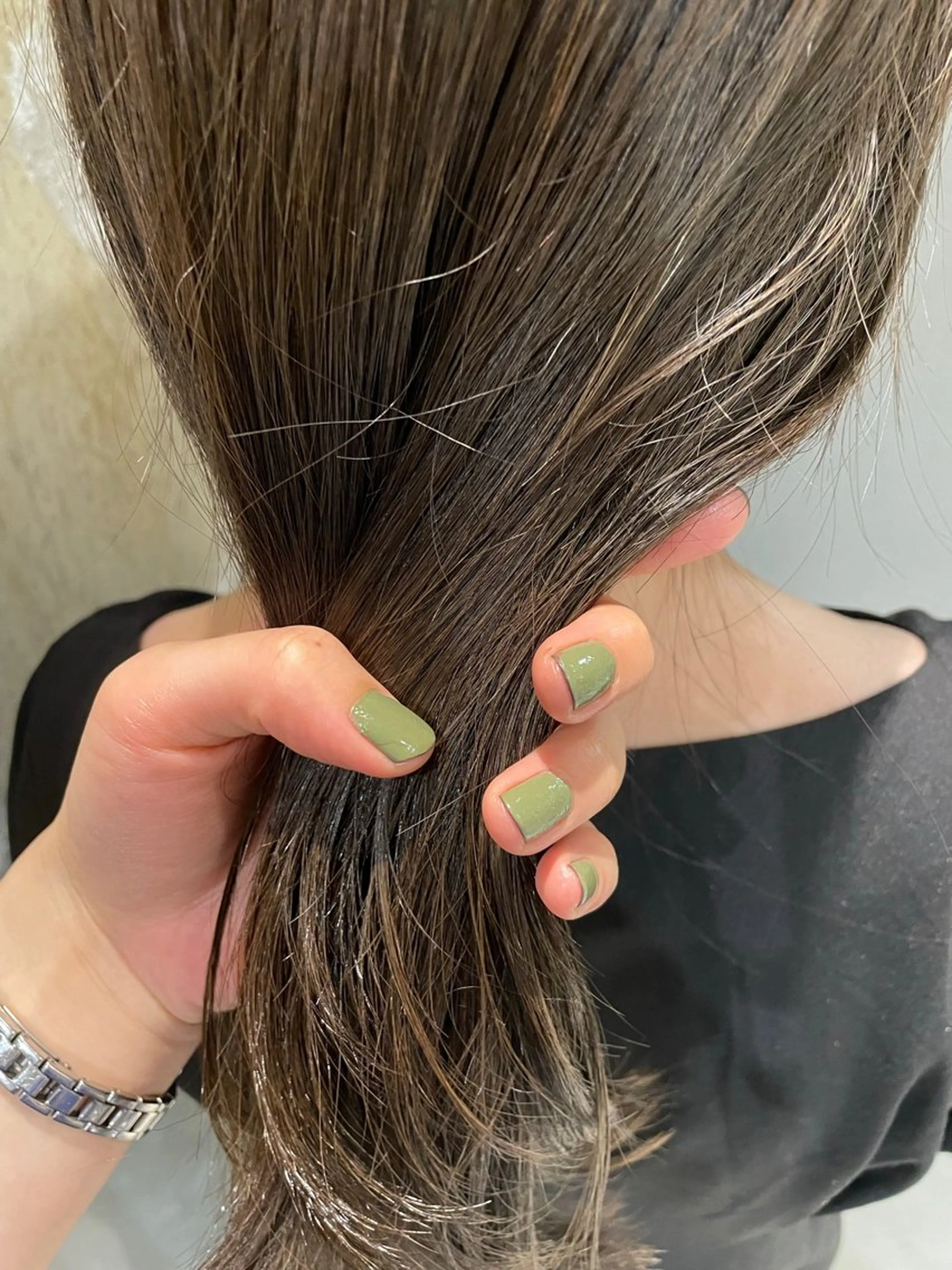 ミディアム カラー ベージュカラー オリーブベージュ ヘアカラー トリートメント Qin shaire salon 原宿所属・🌿パーマ/ボブ/ レイヤー/Mikiのヘアスタイル