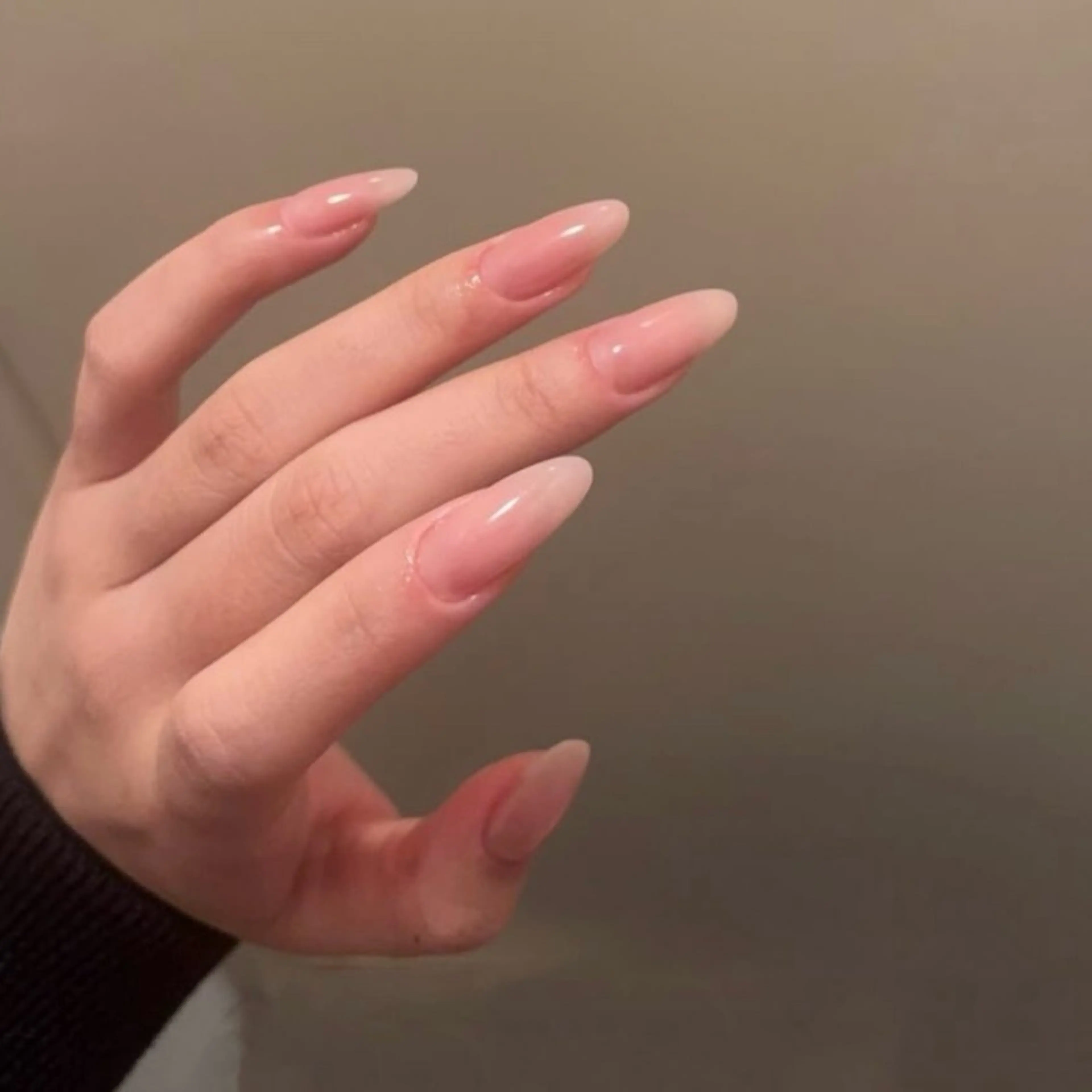 ワンカラー/グラデーション/ツーカラー/ショートネイルの写真