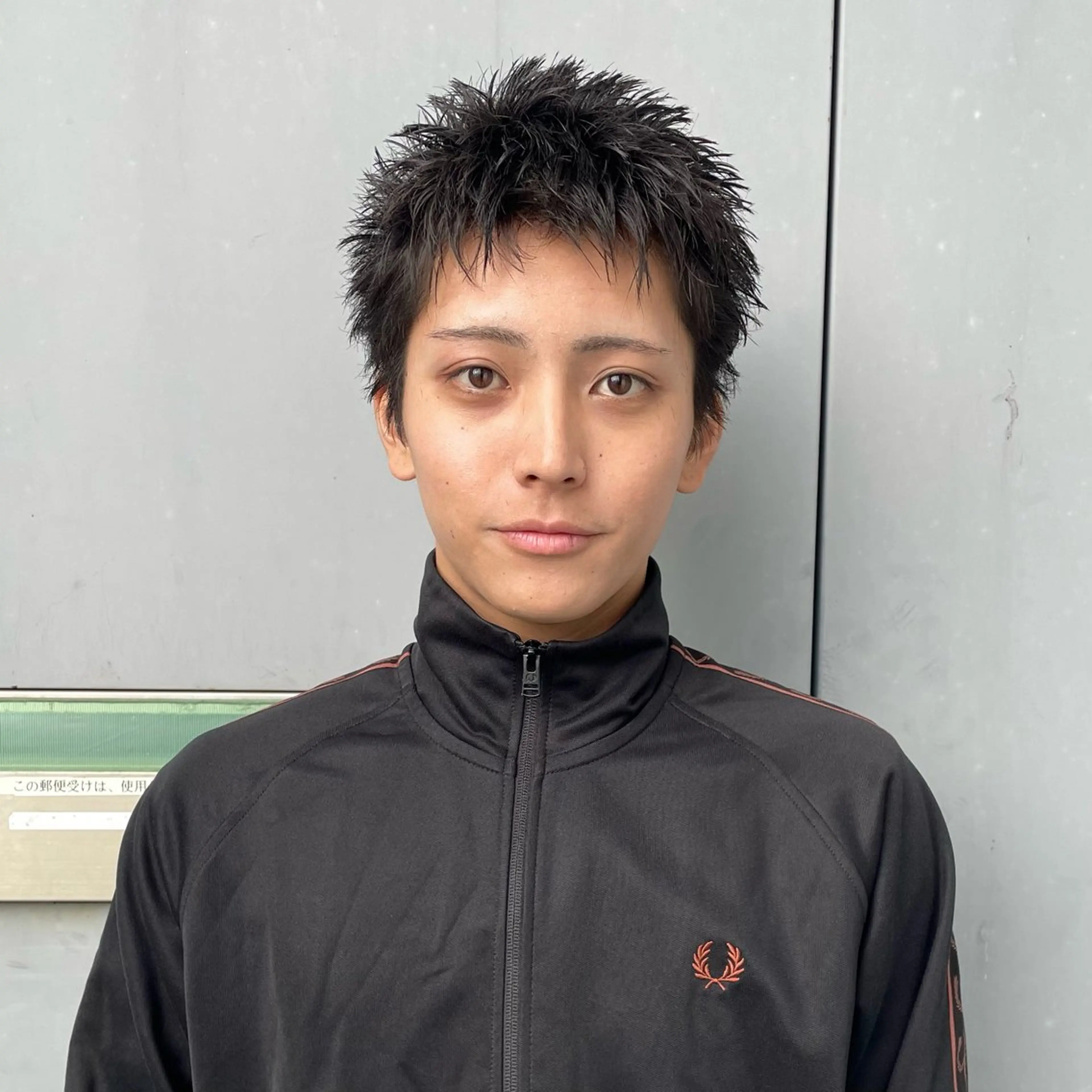 メンズ アイブロウ スパイキーショート メンズアイブロウ ⚾️横浜メンズカット 阿部龍馬🍺🍔のヘアスタイル