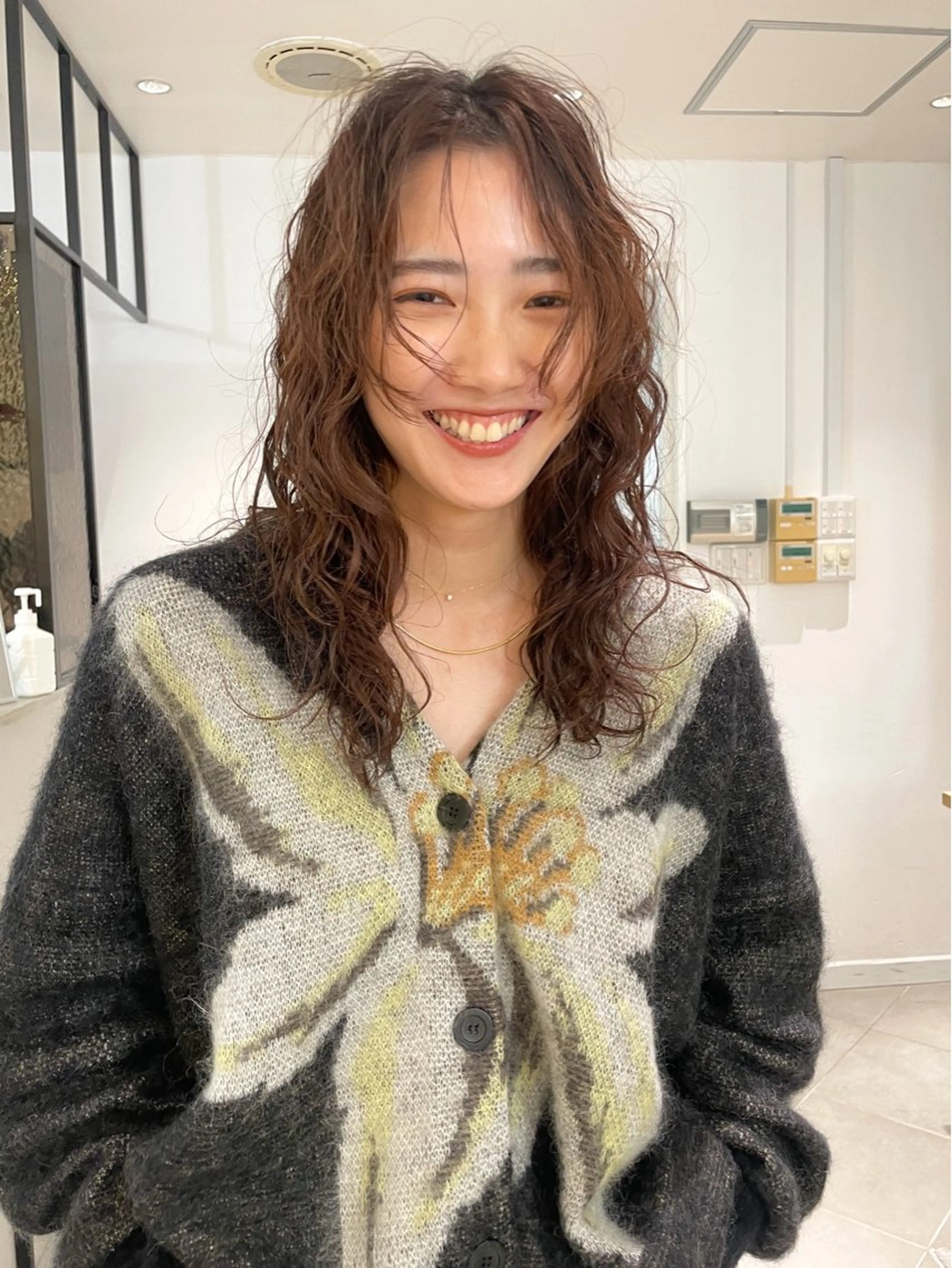 セミロング セミロングパーマ BoomBOX所属・HIBIKI/原宿 ハッシュカット🪄のヘアスタイル