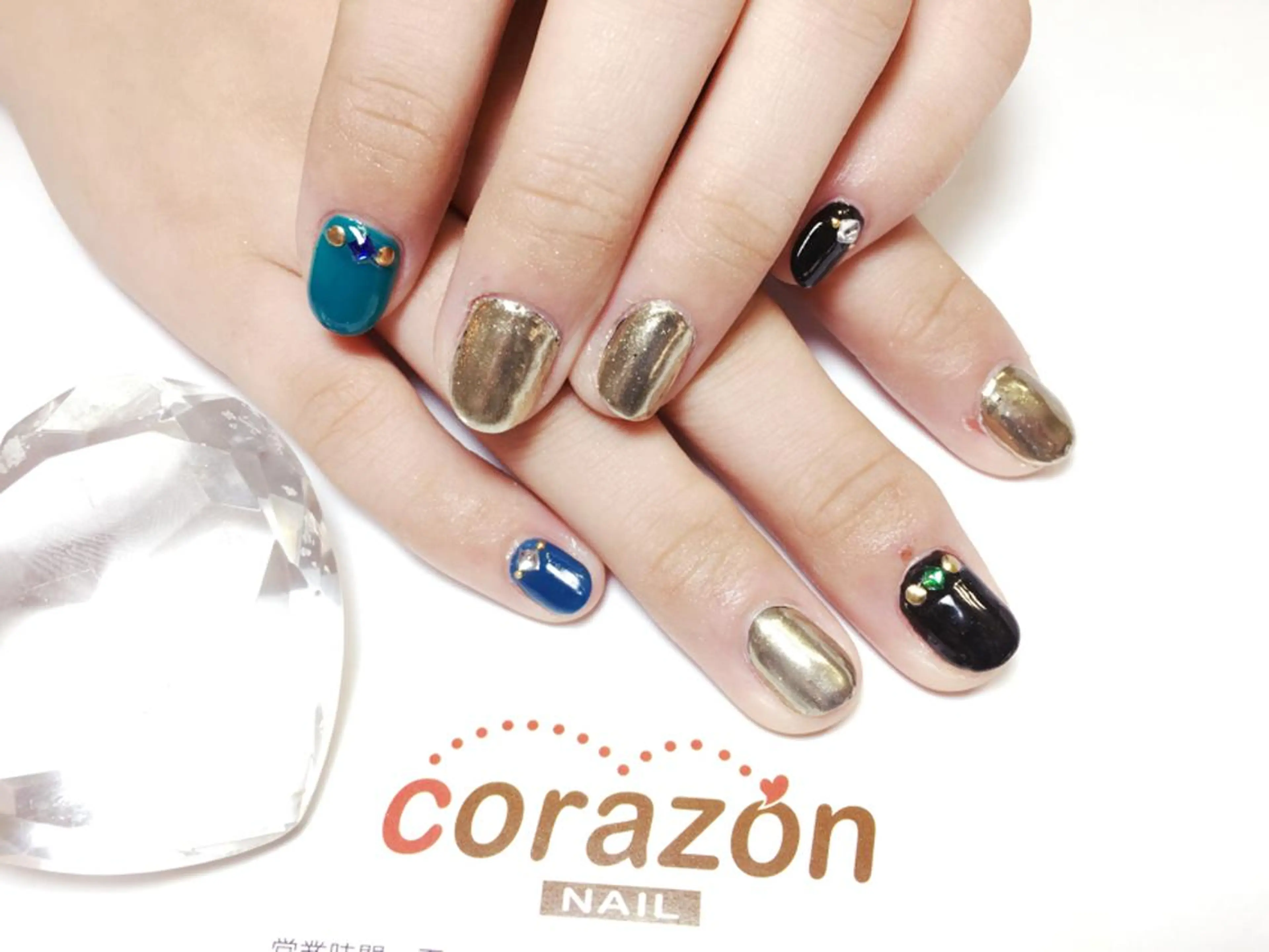 ネイル ミラーネイル corazon所属・ネイリスト aicoのネイルデザイン