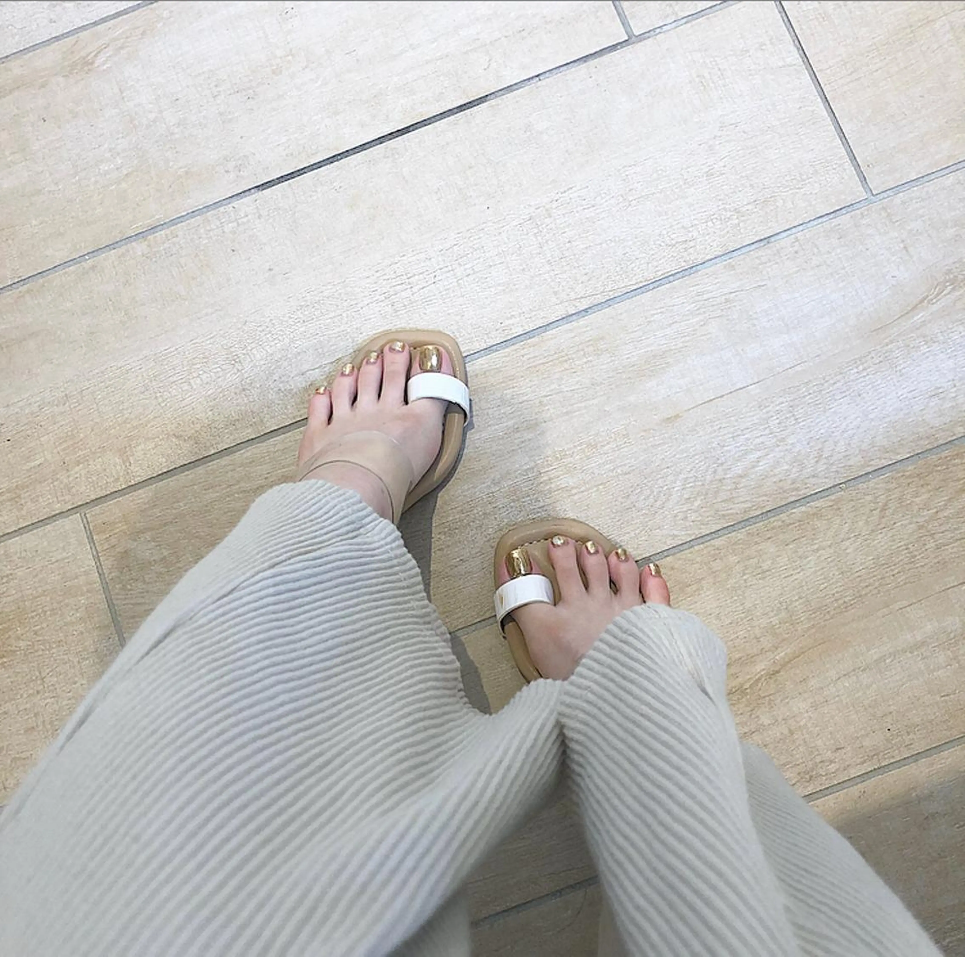 フットネイル🌈ワンカラー、ラメカラー¥7500🌈平日オフ無料（土日祝オフ代＋¥1100）の写真