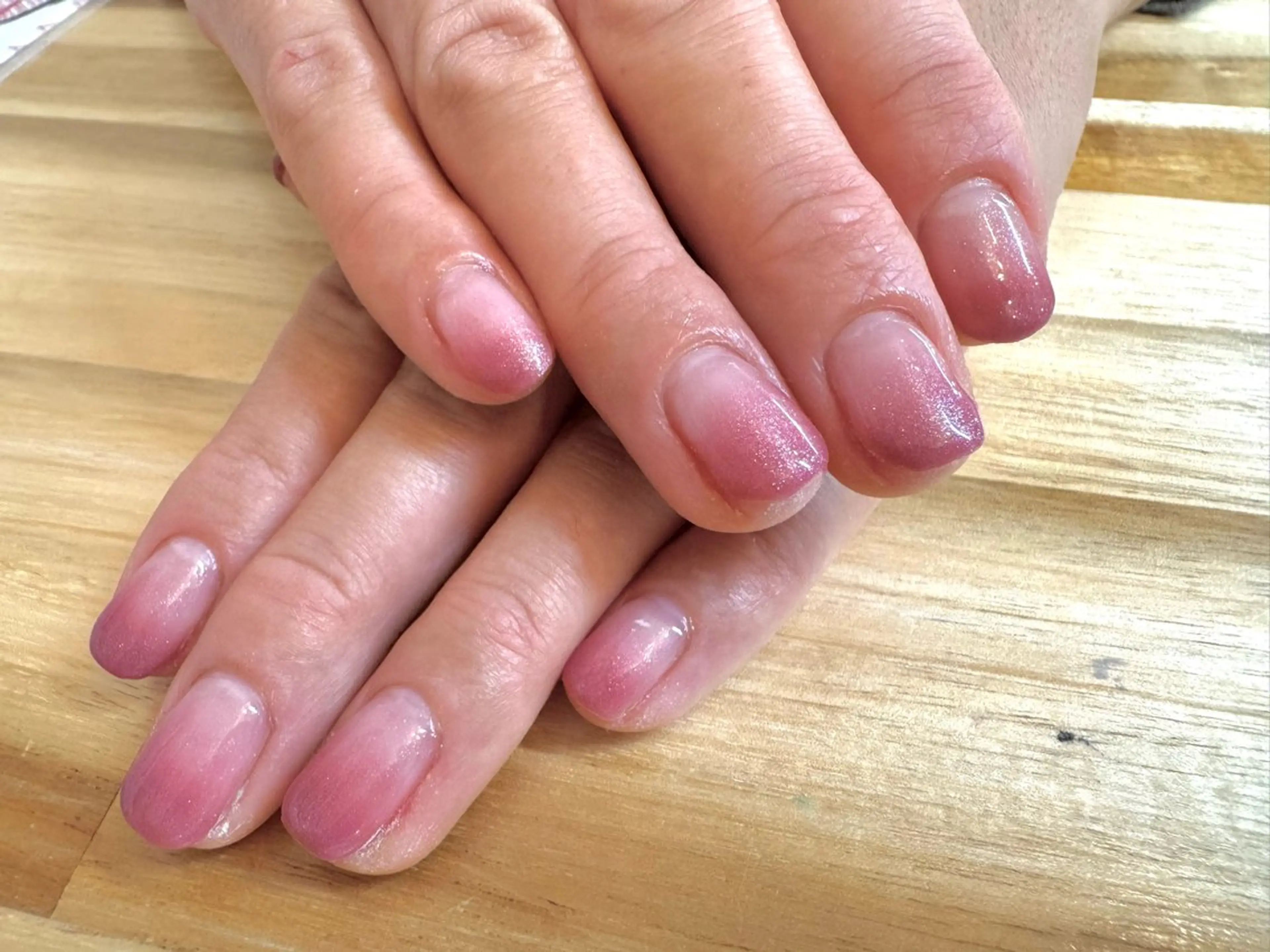 ネイル グラデーション ピンク SUZUKI YUMERUのネイルデザイン