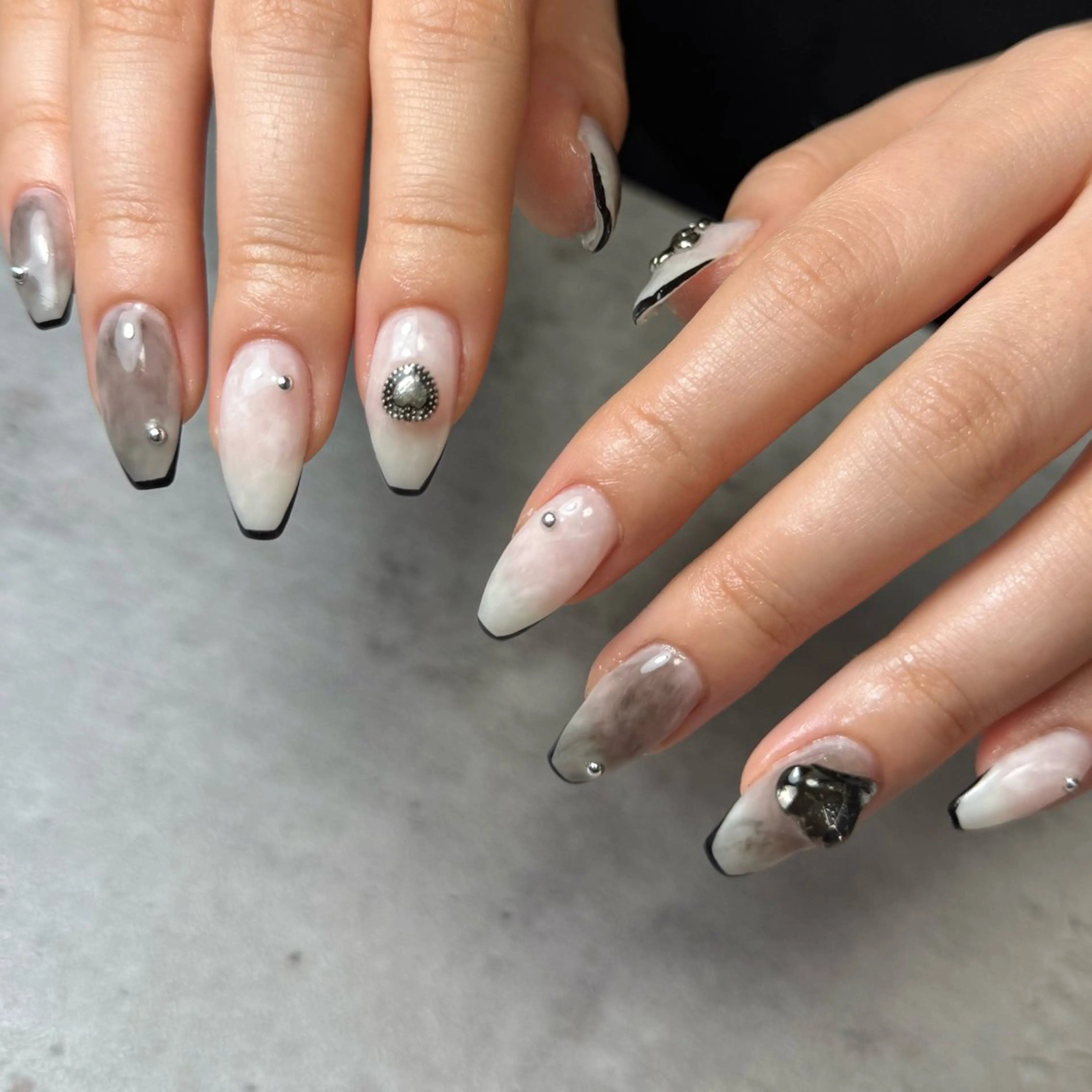 ネイル ハンドネイル are you nailのネイルデザイン