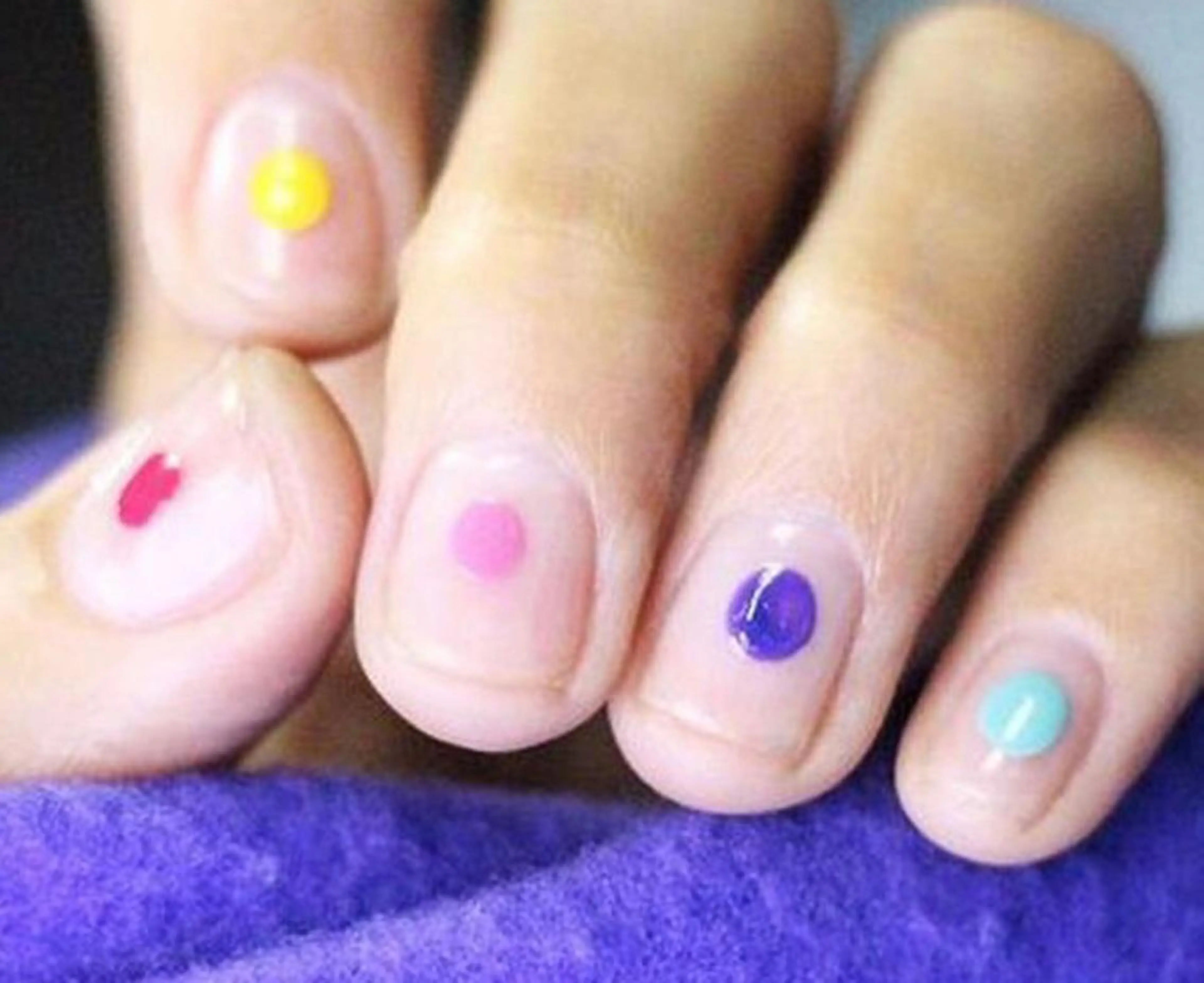 ネイル アートネイル キラキラネイル 「Honey NAIL新宿店」所属・Honey スカルプ専門店のネイルデザイン