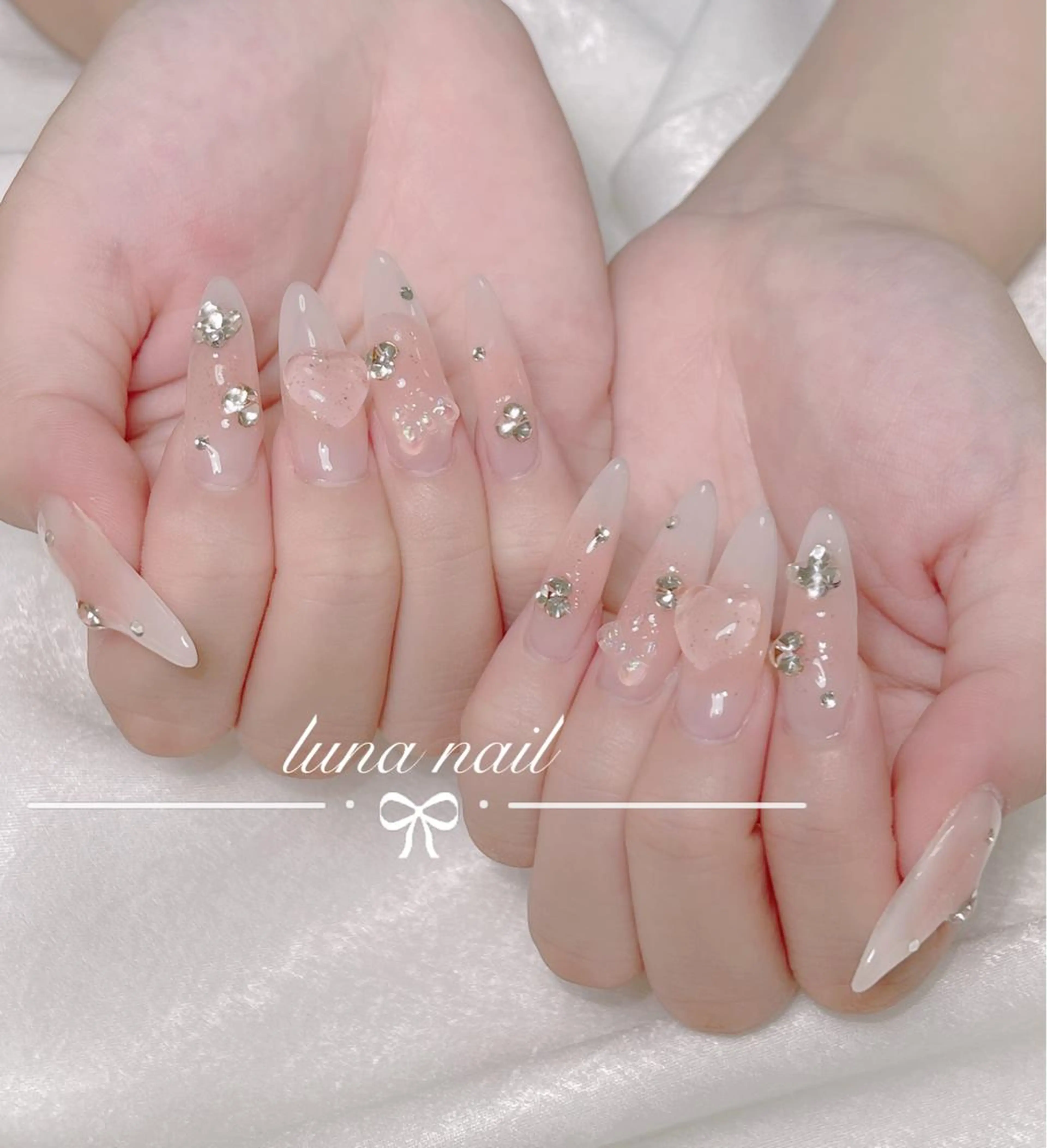 ネイル luna nail ＆eyelashのネイルデザイン