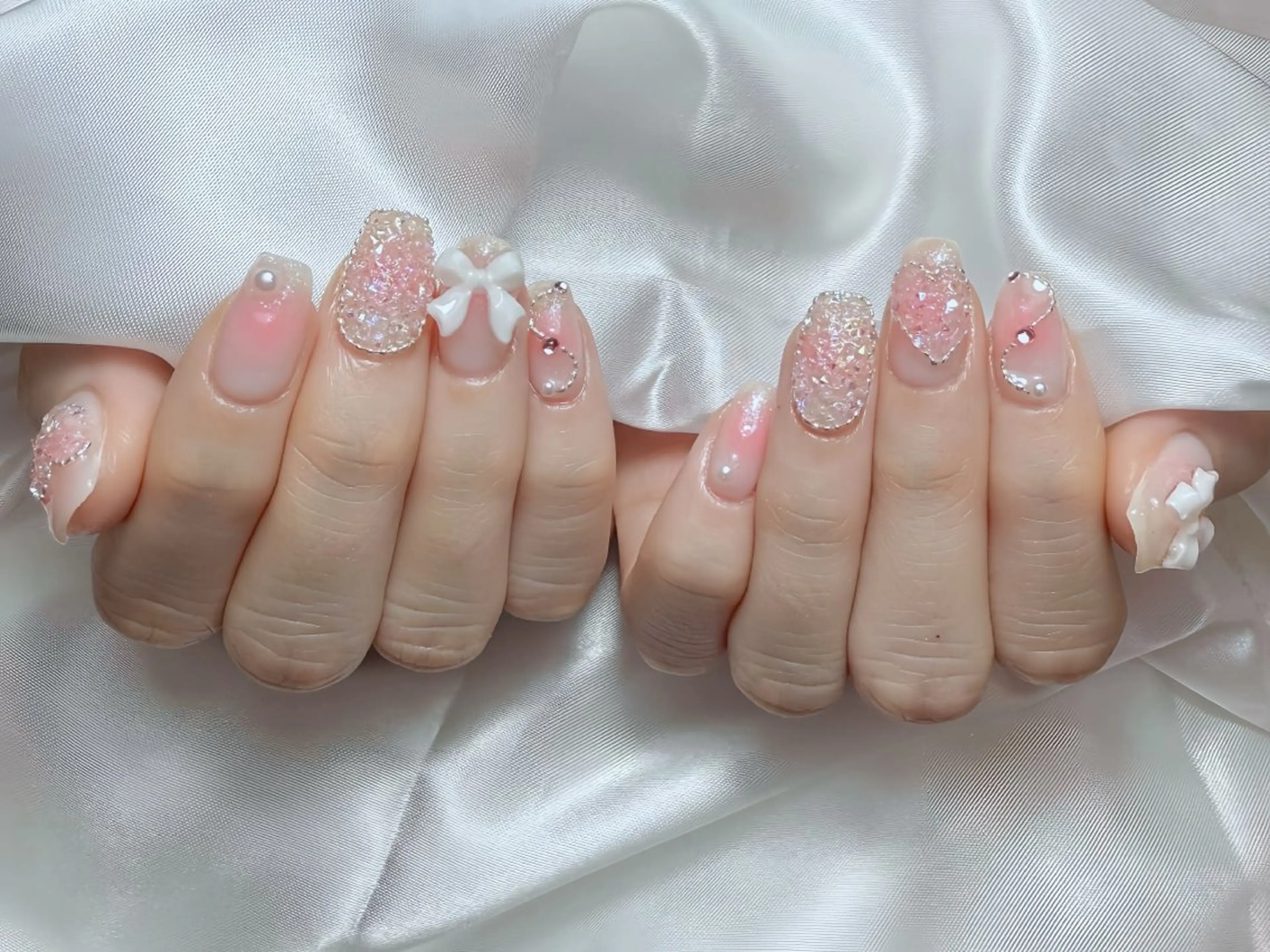 ネイル 成人式 ロングネイル ネイルチップ ハンドネイル Rin Nail 新大久保店のネイルデザイン