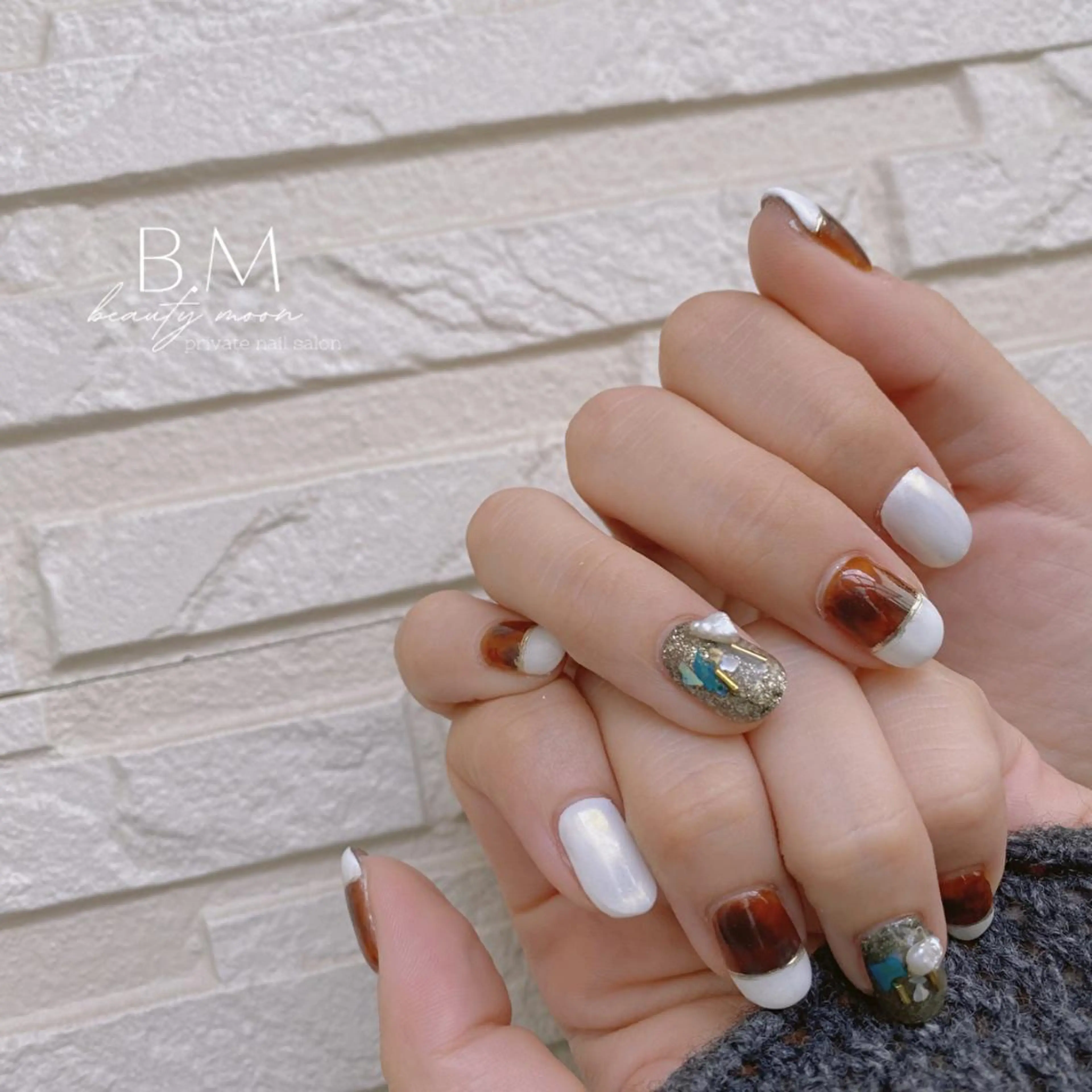 ネイル べっ甲ネイル クリアネイル フレンチネイル ミラーネイル 持ち込み ハンドネイル beauty ☪︎moonのネイルデザイン