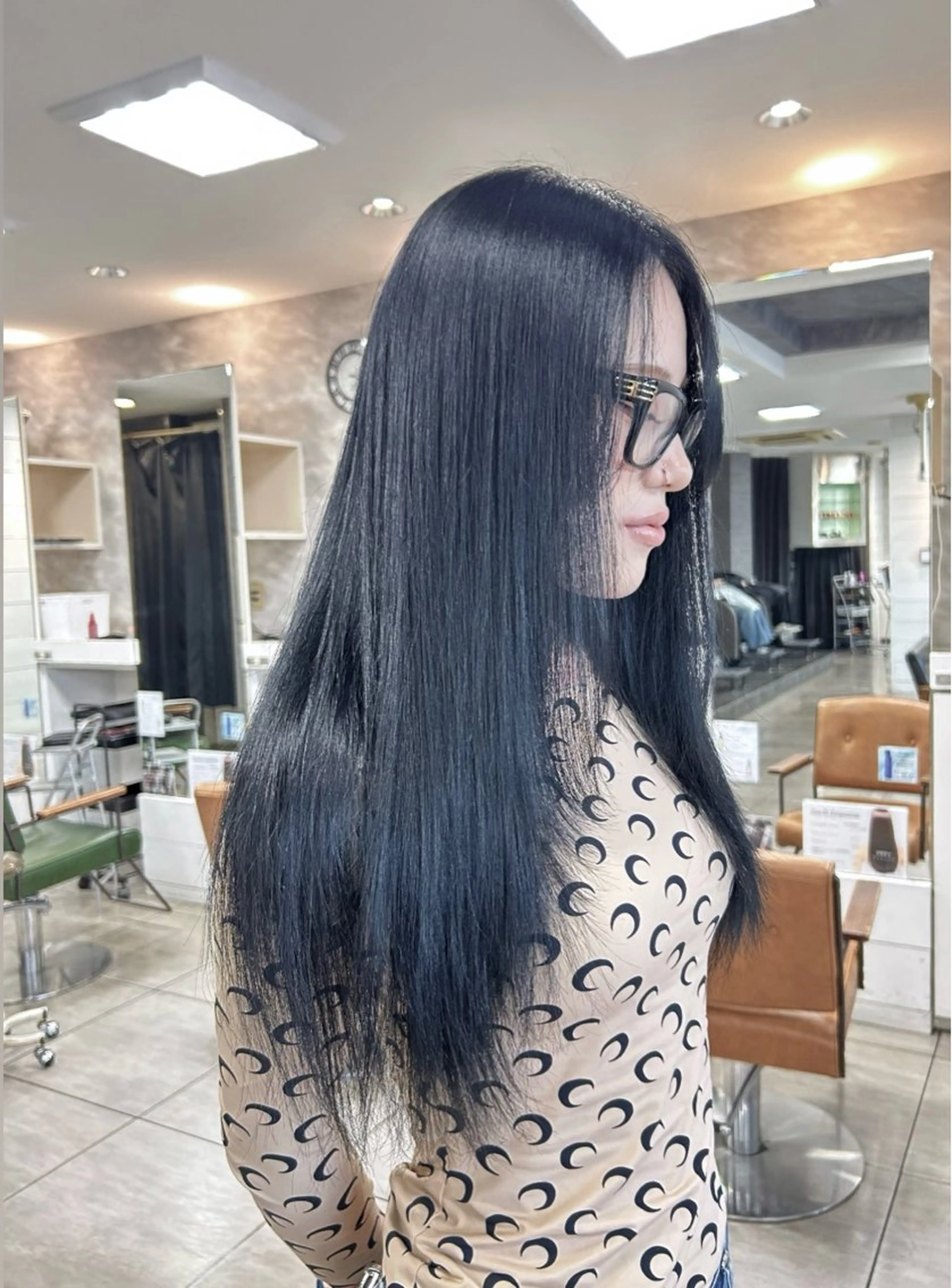 ロング ロング カット ヘアカラー 🫧艶髪カラー🫧 森本くるみのヘアスタイル