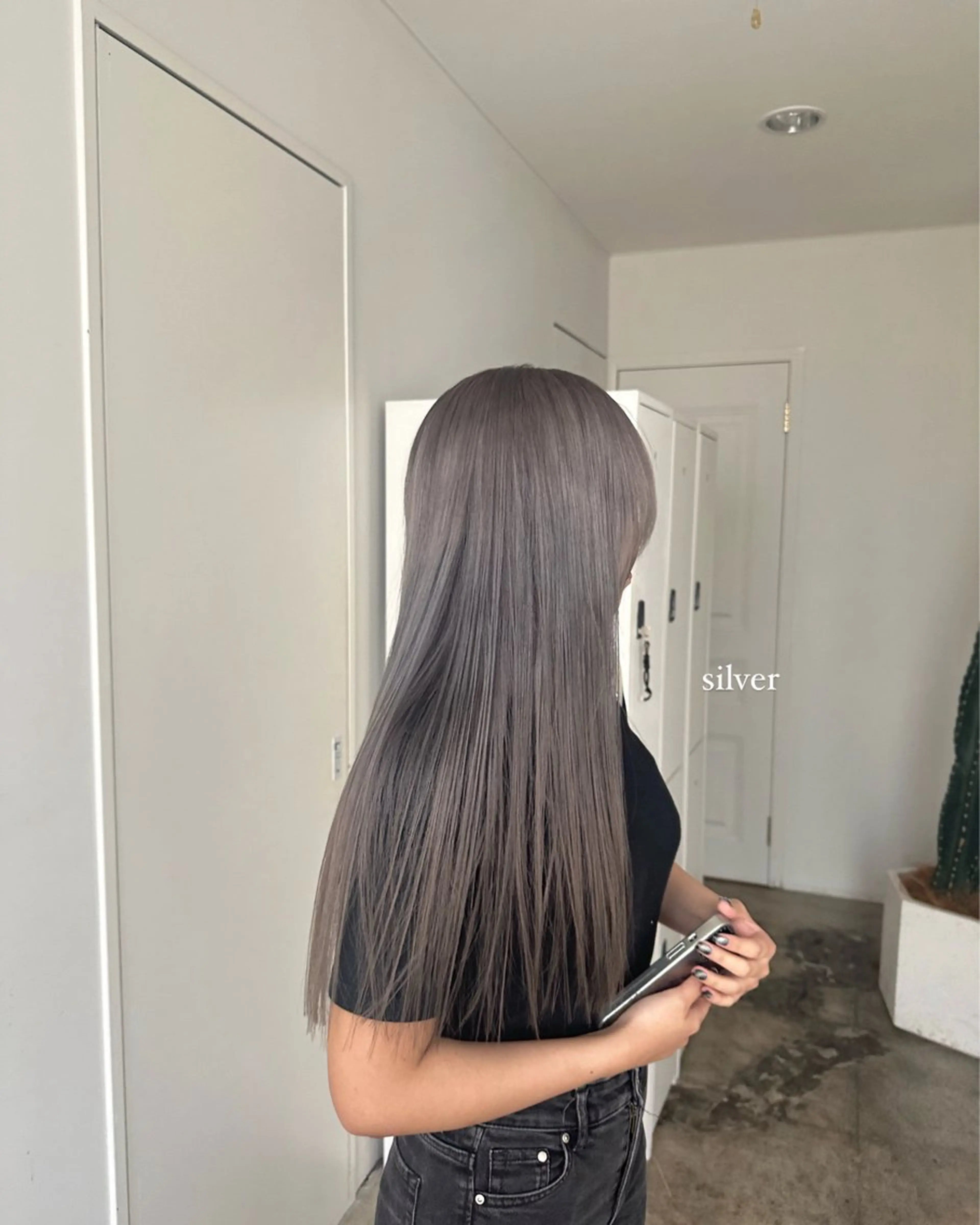 ロング カラー ブリーチ カット ヘアカラー トリートメント 髪質改善/似合わせ カラー/レイヤーのヘアスタイル