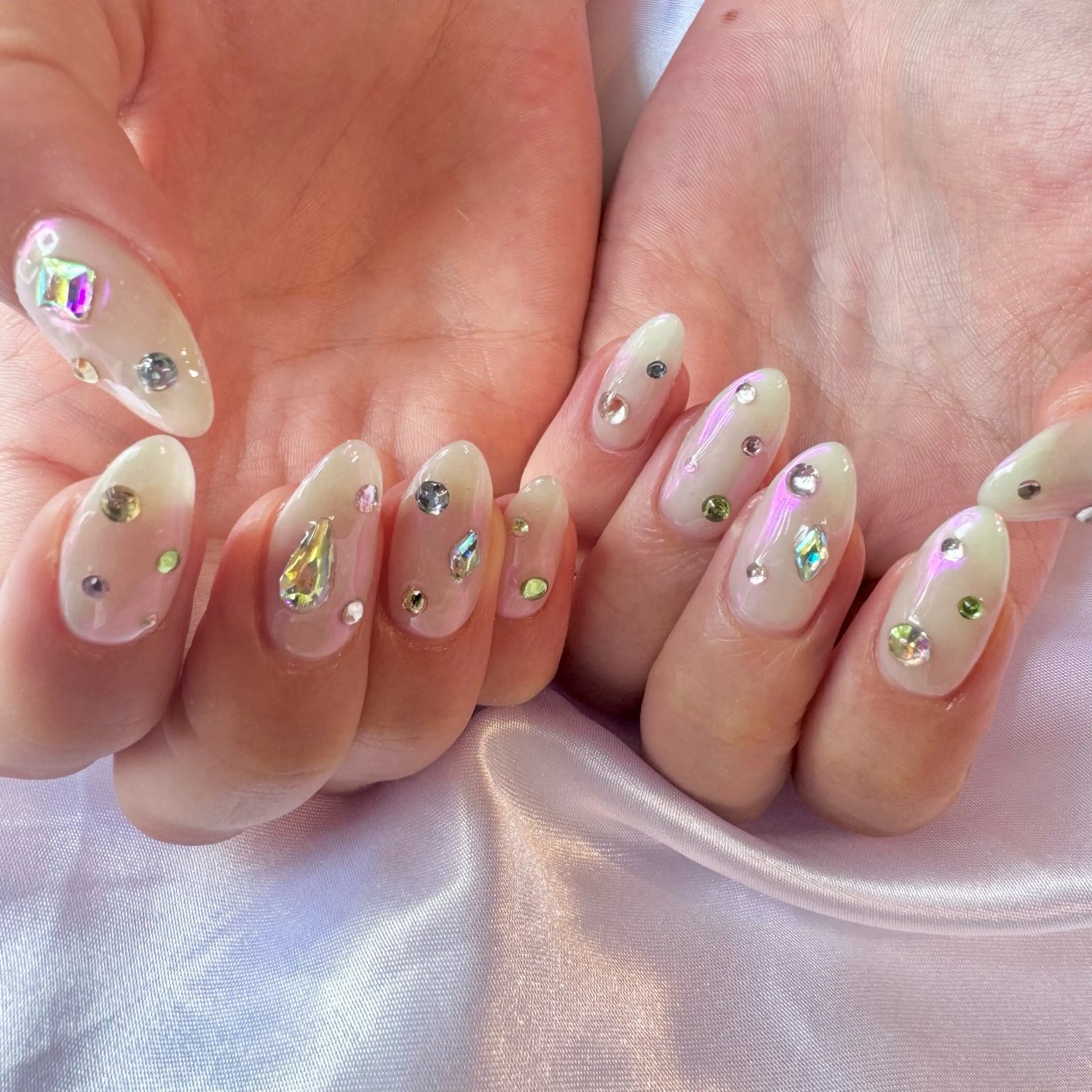 ネイル ハンドネイル nail salon e'mu💐のネイルデザイン