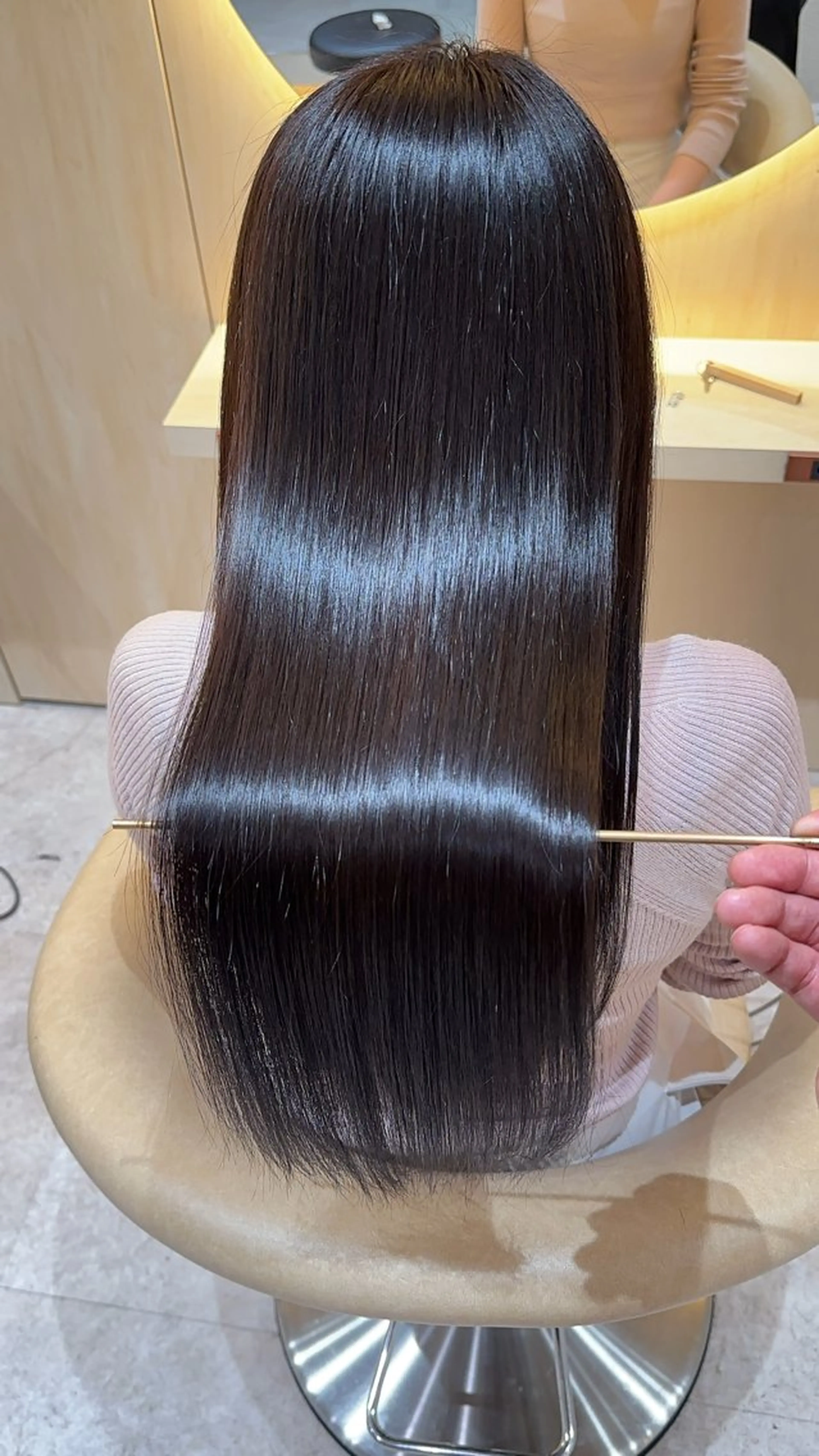 ロング カット ヘアカラー 縮毛矯正 レイヤー❣️縮毛矯正 川村利幸のヘアスタイル