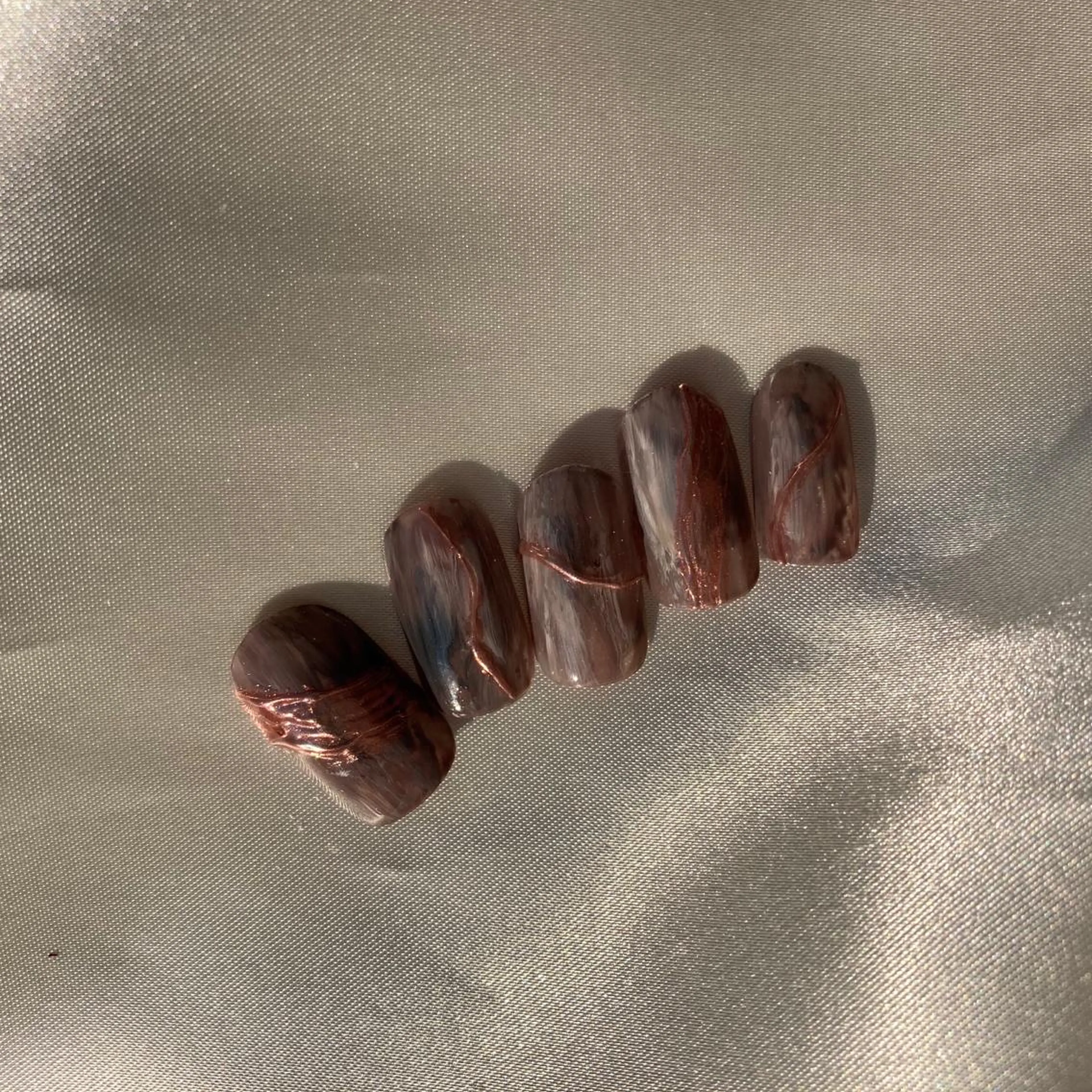 ネイル ミルフィーユ /Tomoeのネイルデザイン