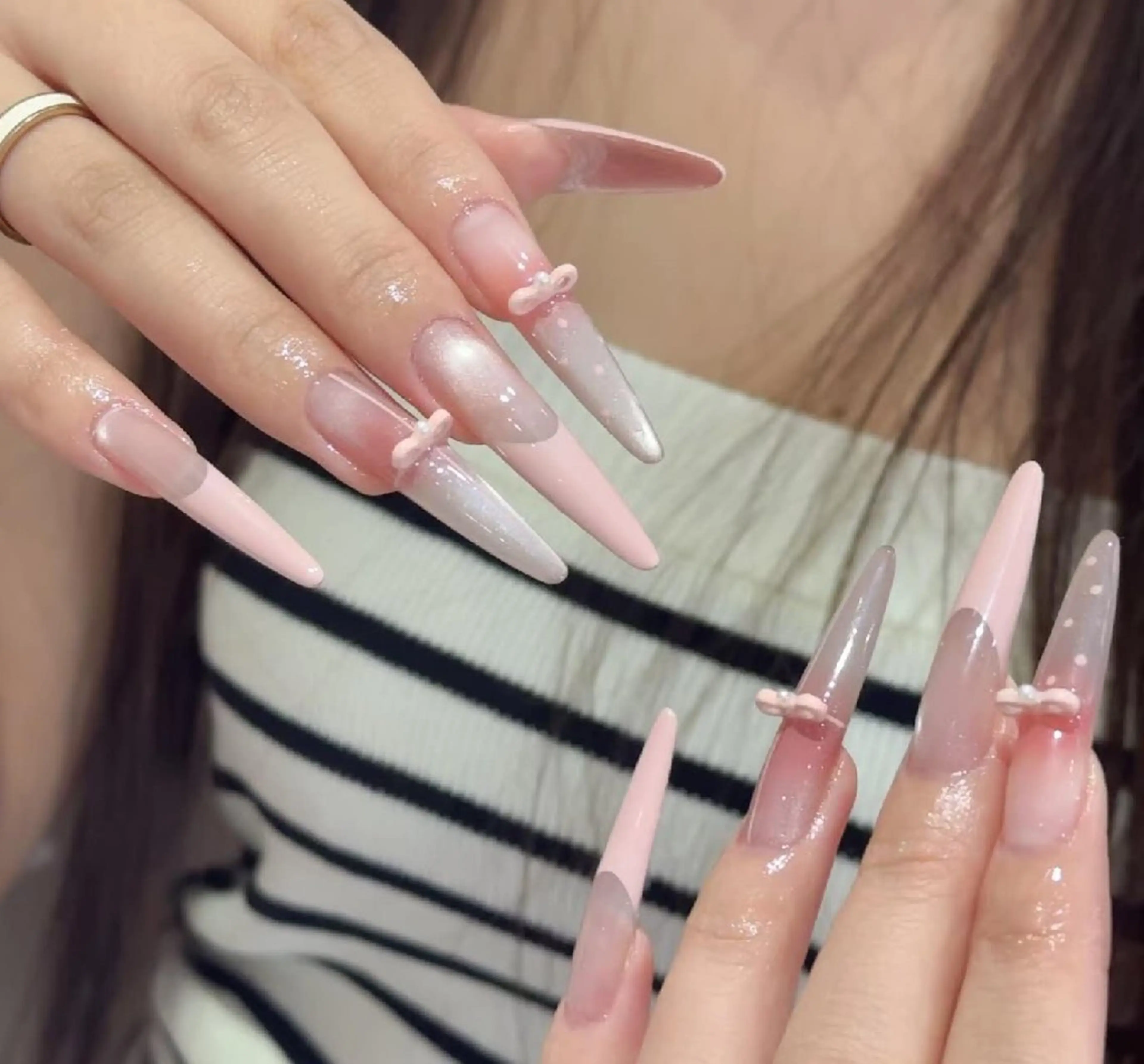 ネイル 小島 阿佑美のネイルデザイン