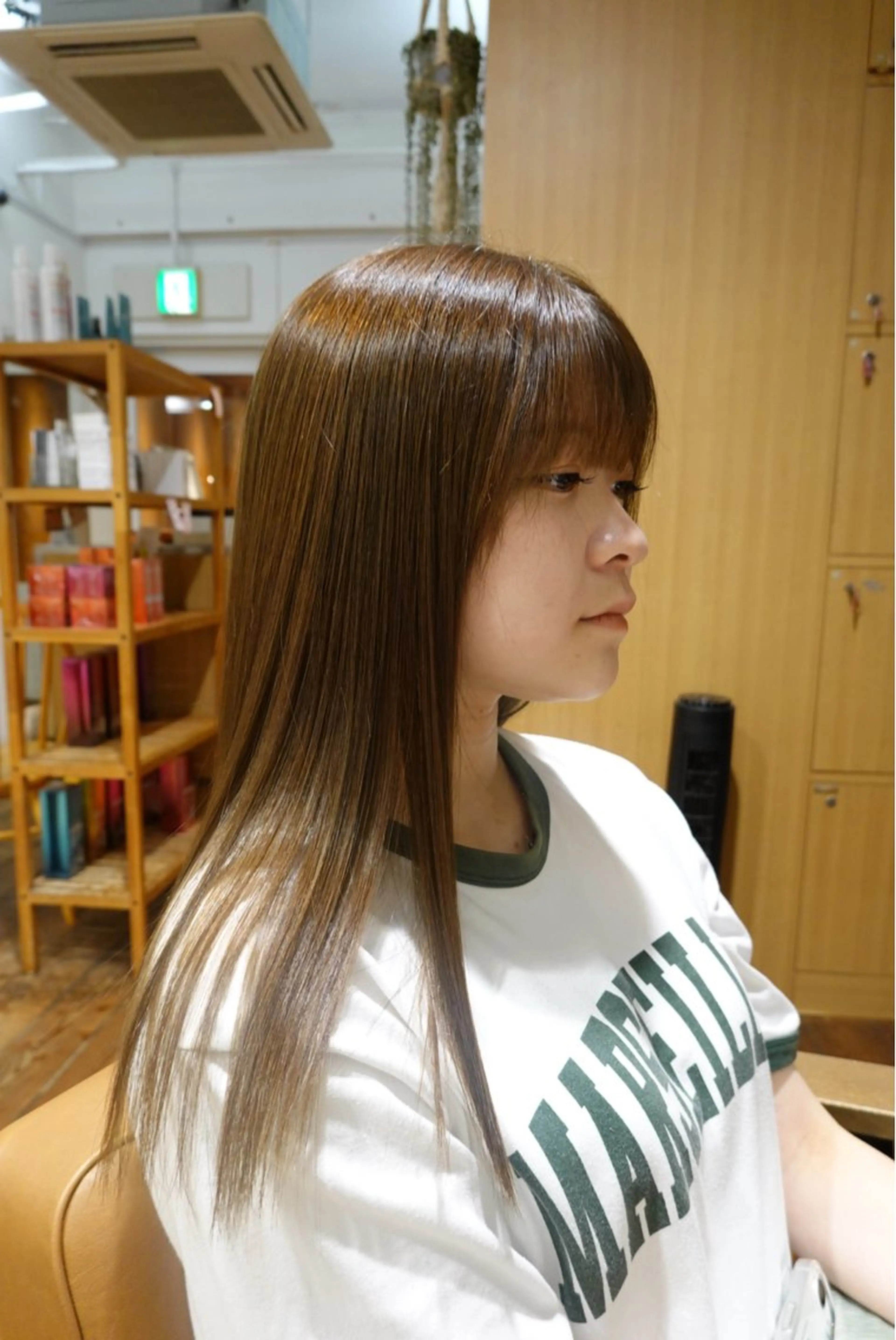 【ブリーチなしツヤカラー】《どの世代の方でも使えるクーポン✳︎》透明感カラー✨🥣+Aujua treatment🧴の写真