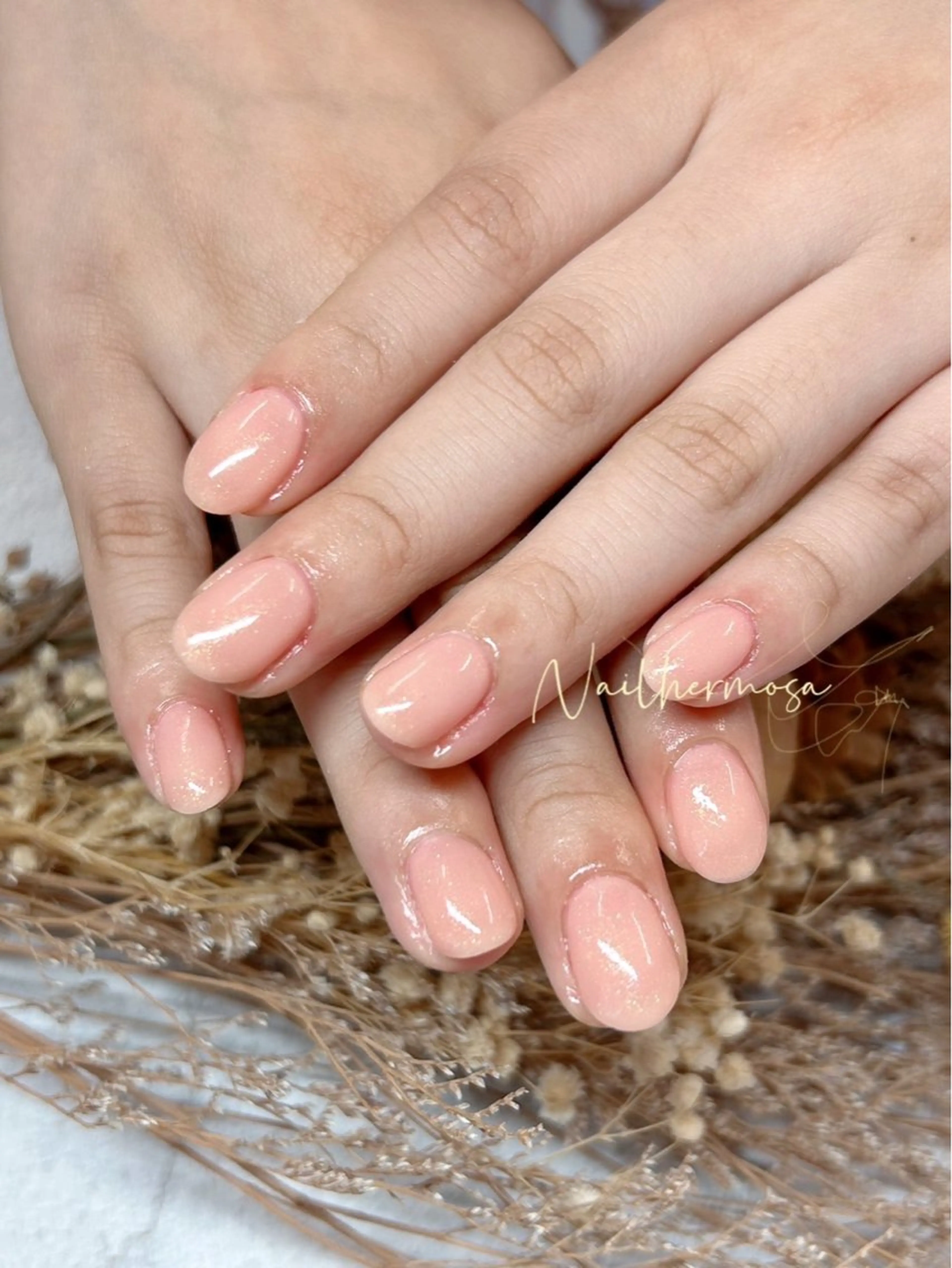 ネイル 長さ出し フラッシュネイル フットネイル ジェルネイル マグネットネイル ハンドネイル エルモサ YURIKAのネイルデザイン