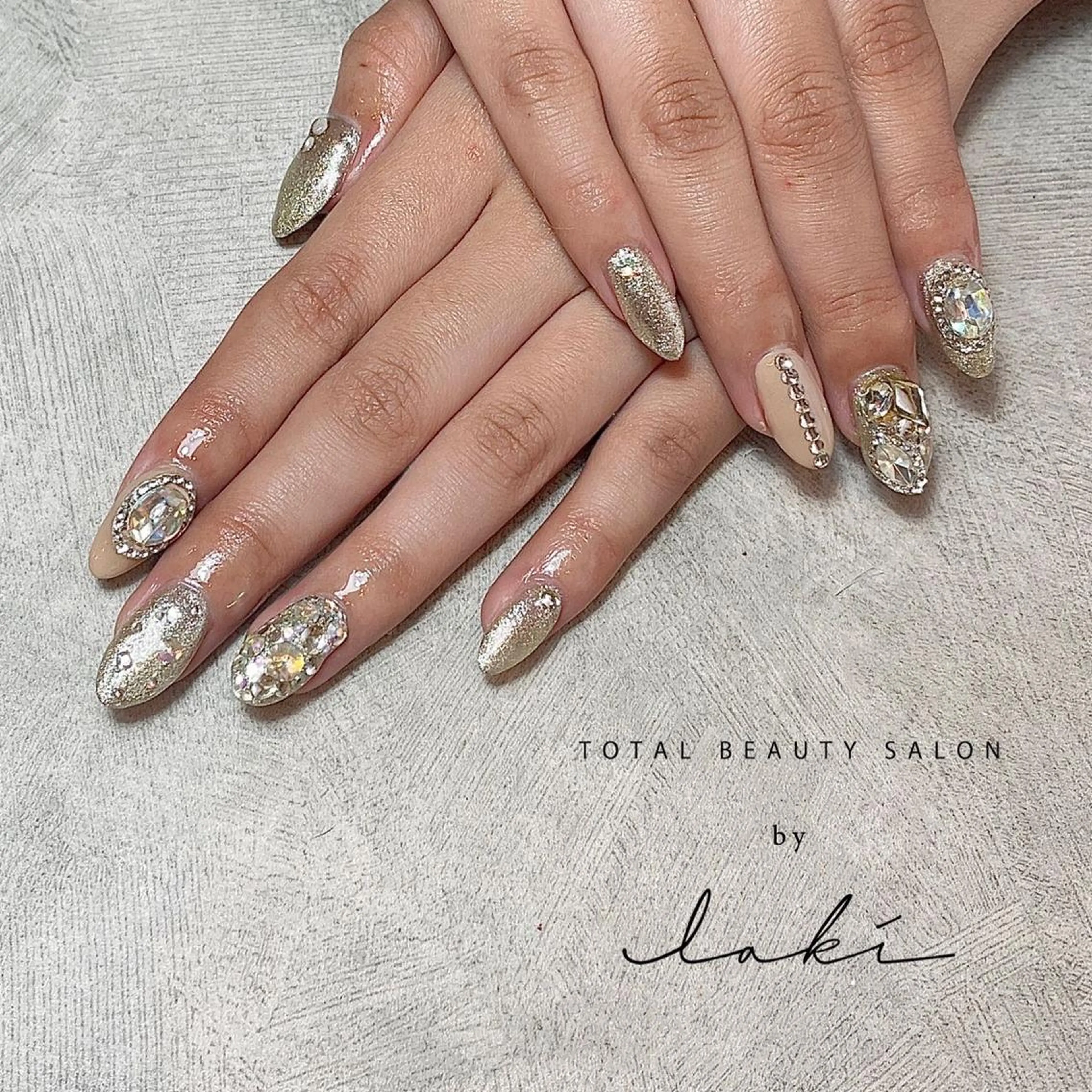 ネイル キラキラネイル ハンドネイル my&所属・my&_ maimiのネイルデザイン