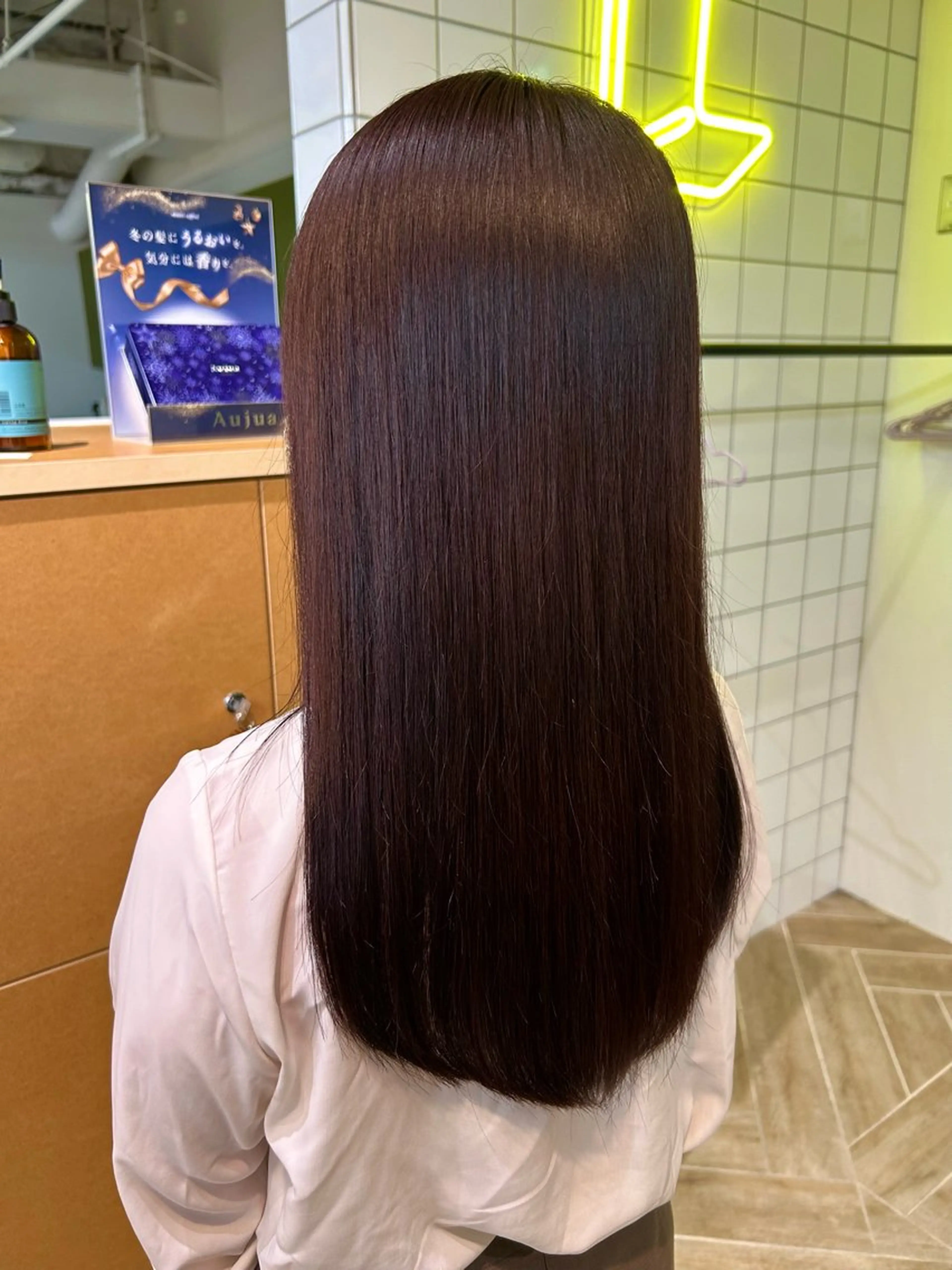 ロング カラー カット ヘアカラー トリートメント ベージュ/ダブルカラ ー/新潟駅/青柳萌果のヘアスタイル