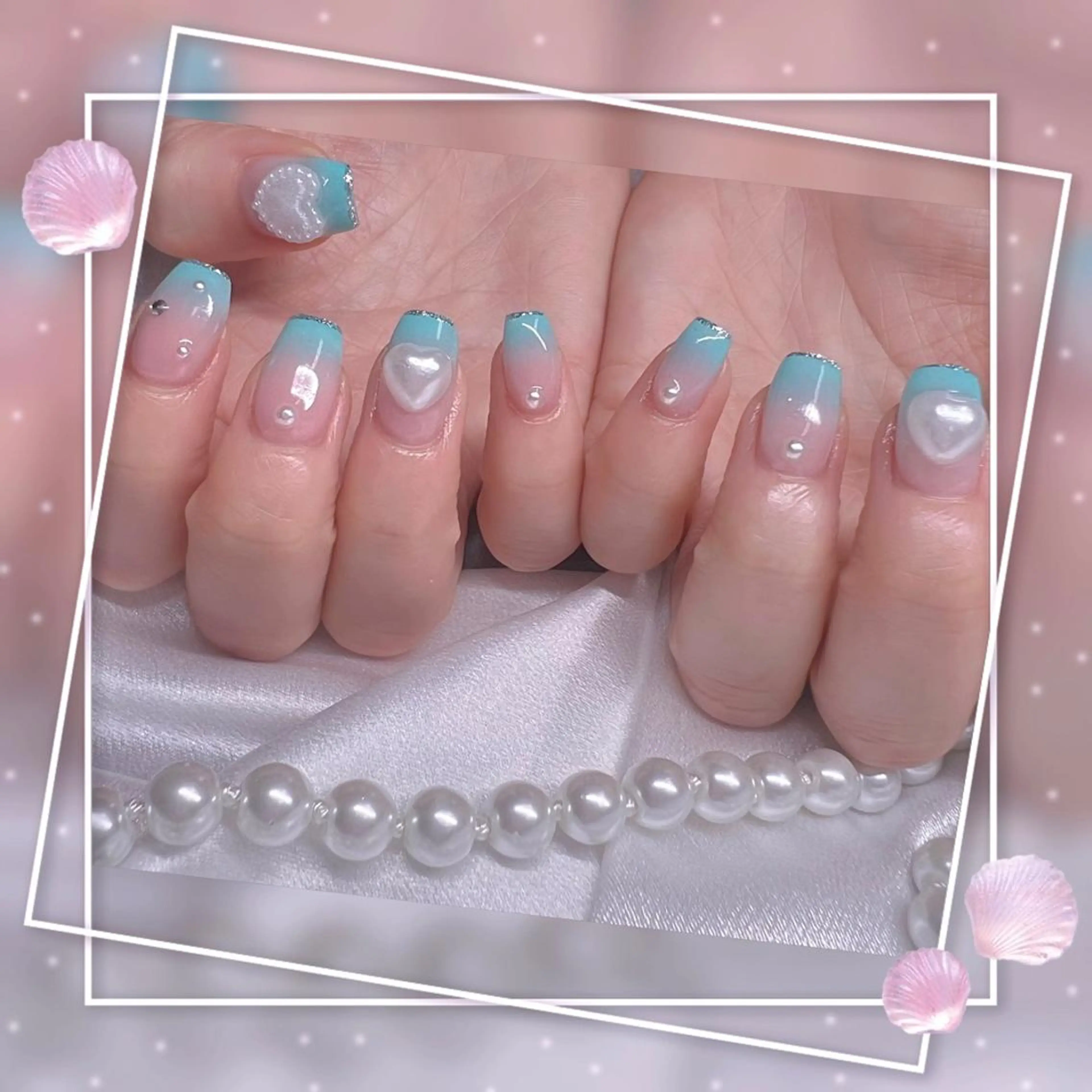 ネイル フレンチネイル キラキラネイル 韓国ネイル マグネットネイル マグネットフレンチ ハンドネイル ハンドケア Chill Nailsalonのネイルデザイン