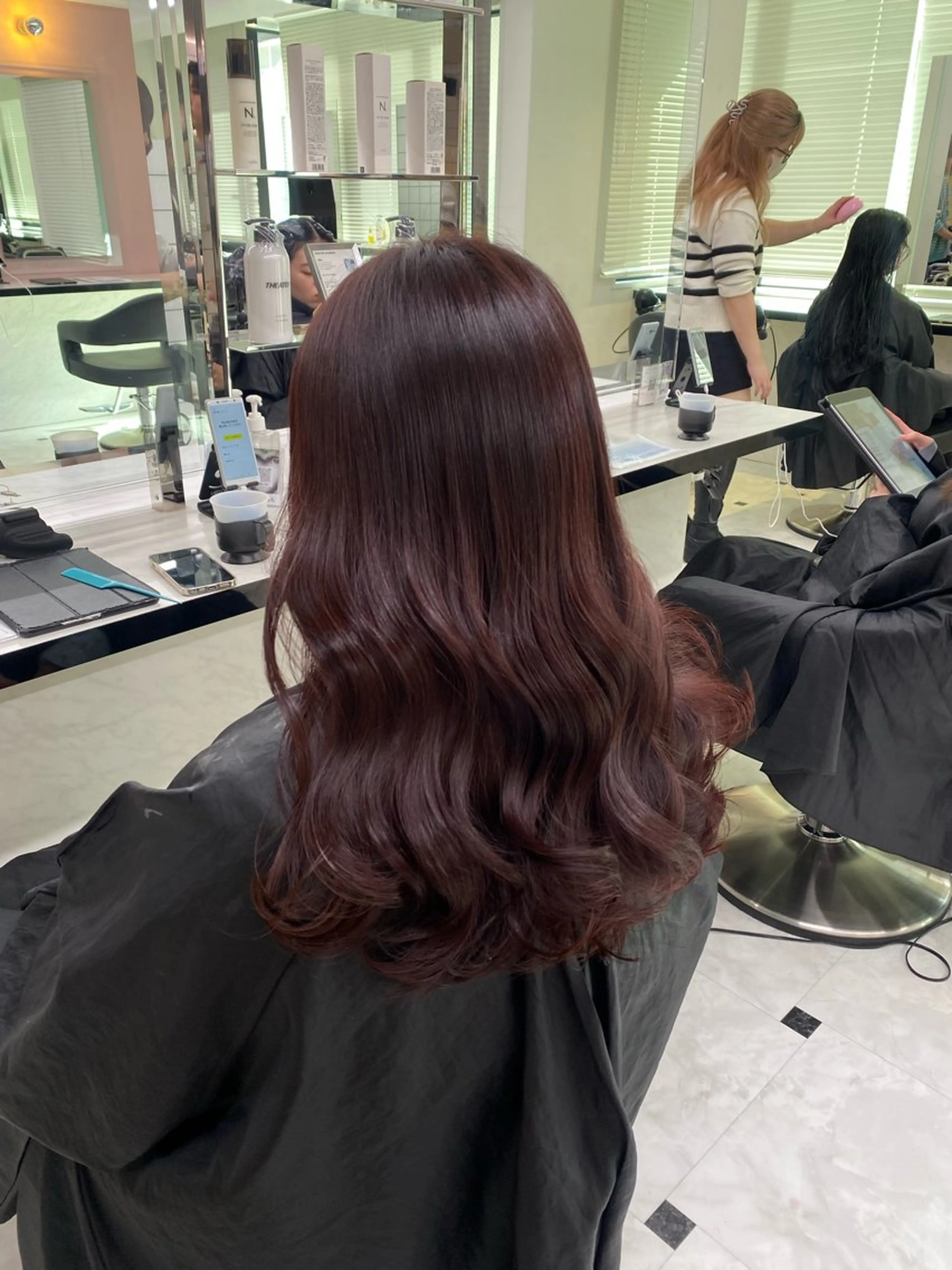 ロング カラー ヘアカラー トリートメント ヘアセット ♥️韓国/ガーリー 暖色misa♥️のヘアスタイル