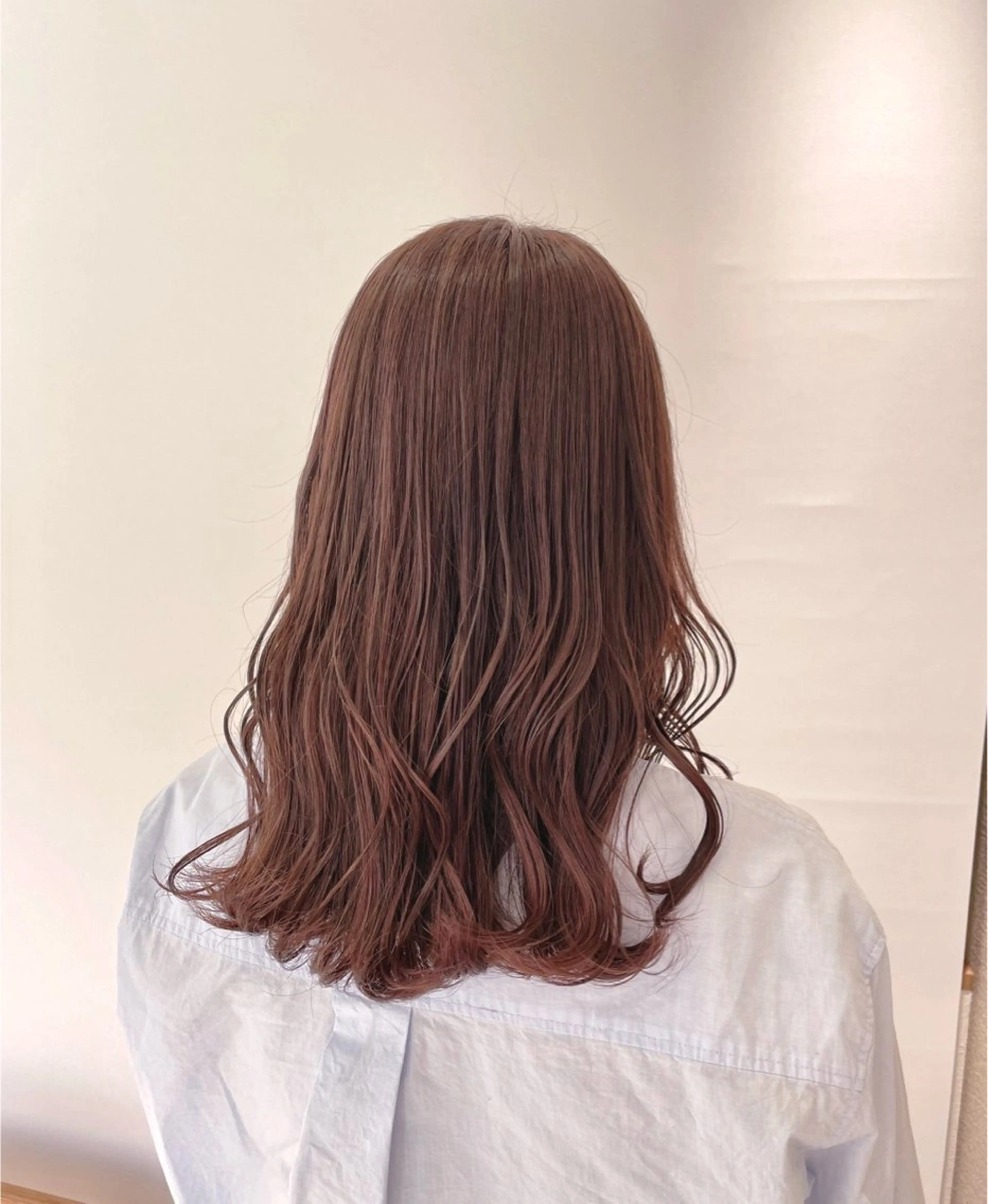 セミロング カラー ヘアサロンジプソ【旧ライラ】所属・佐々木 美帆のヘアスタイル