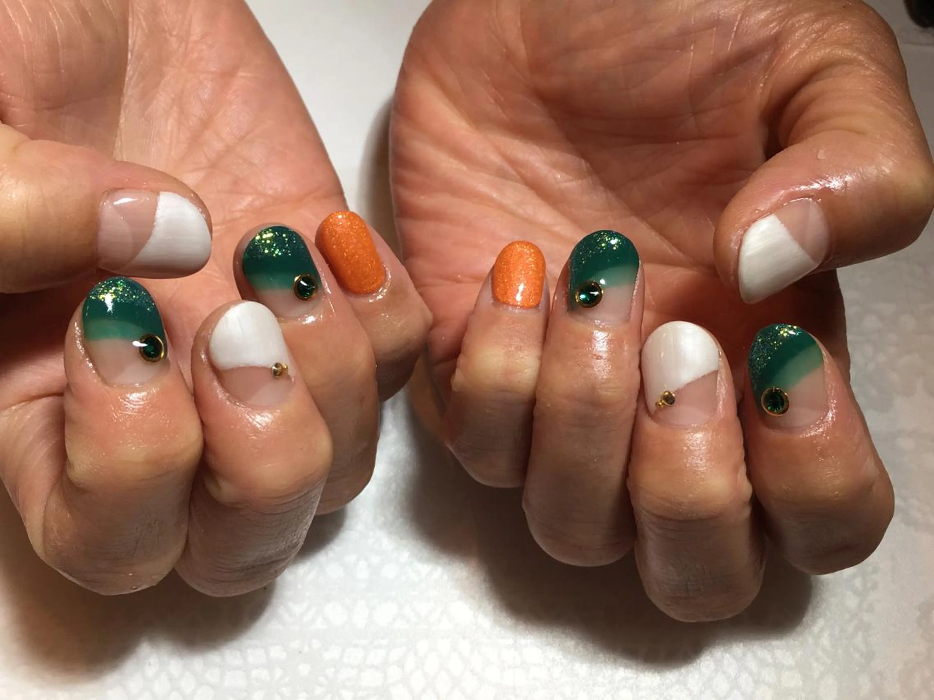 ネイル グリーン 古川 里美のネイルデザイン