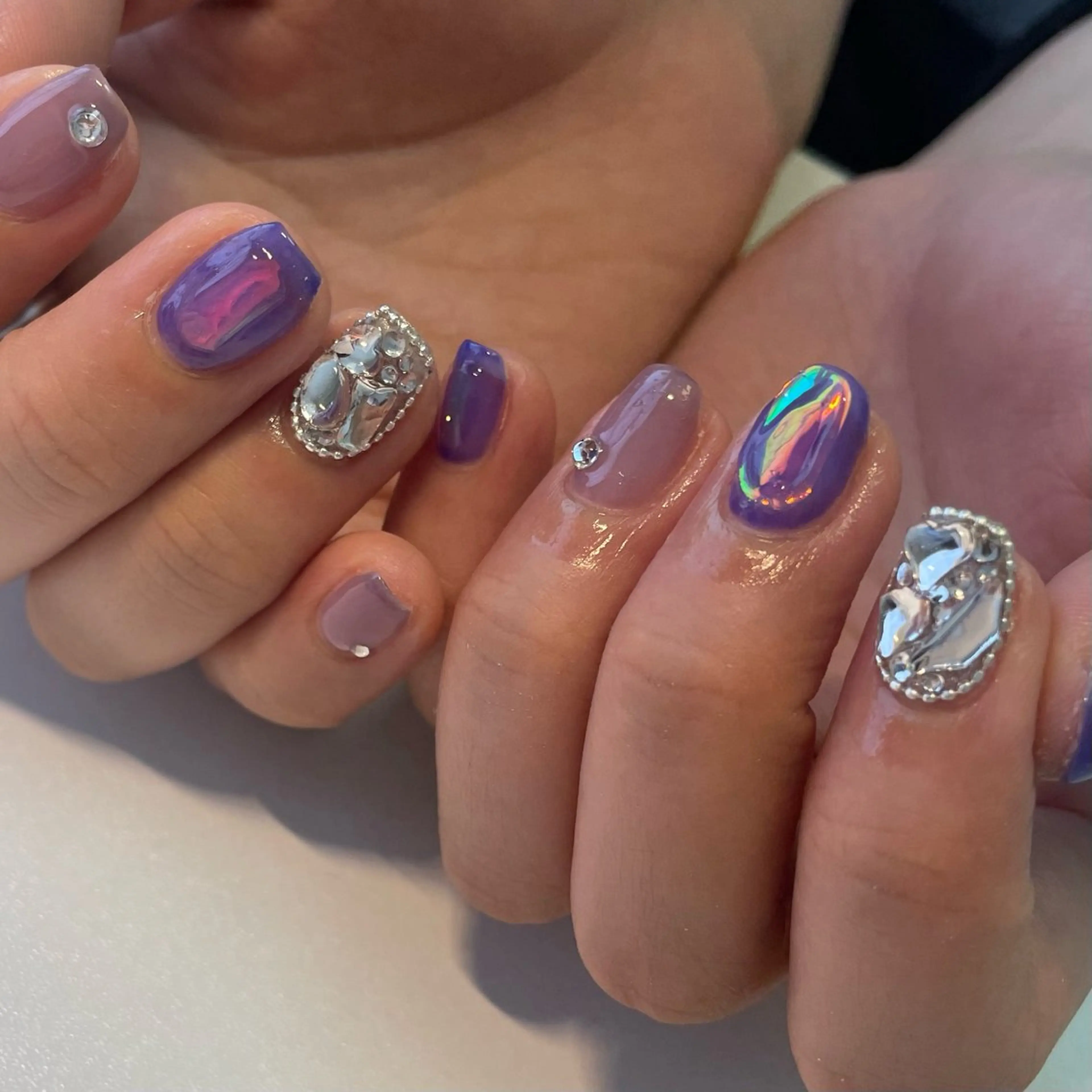 ネイル オーロラネイル Canola namikaのネイルデザイン