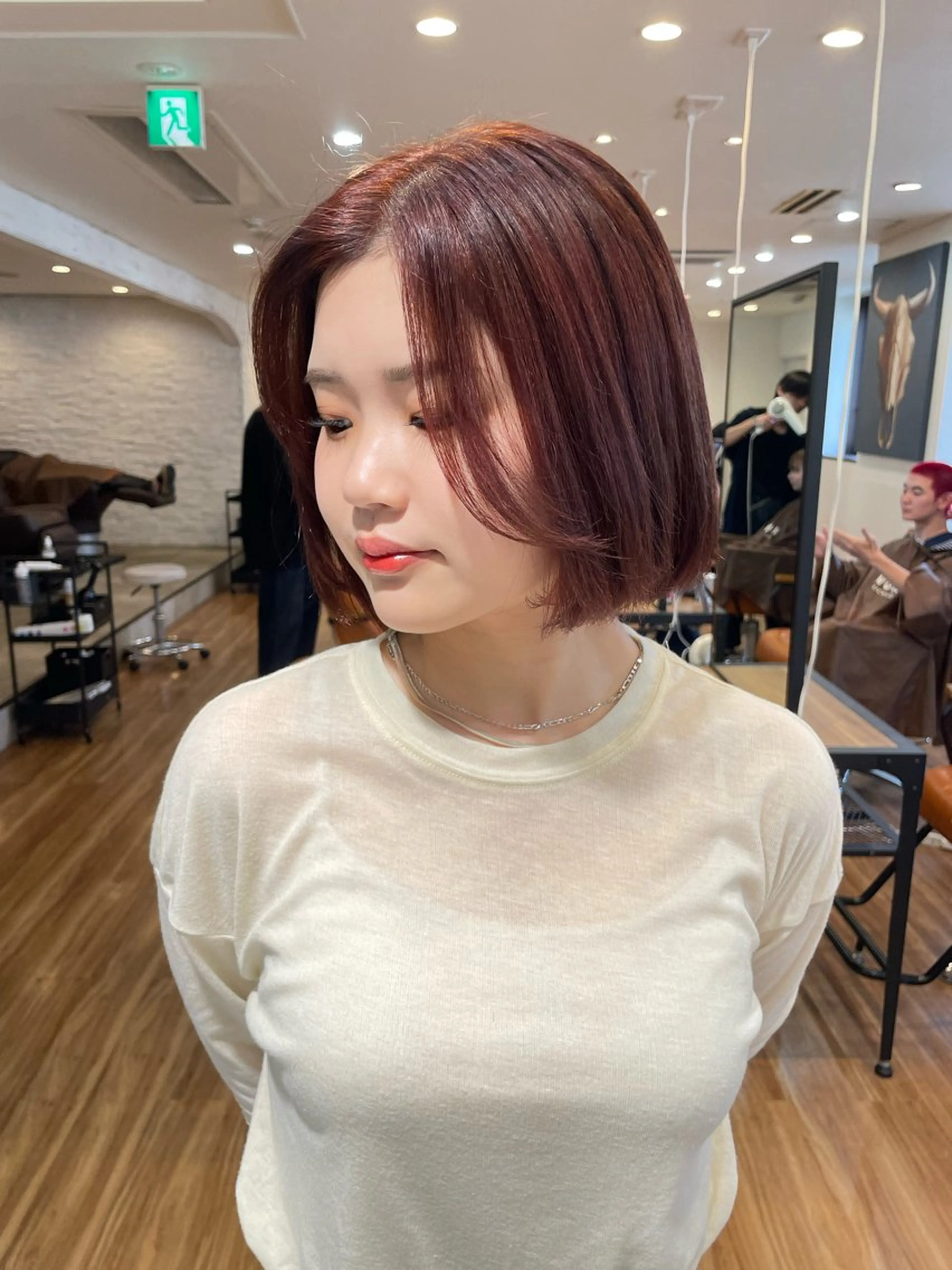 ショート カラー nora吉祥寺所属・久我 彩音のヘアスタイル