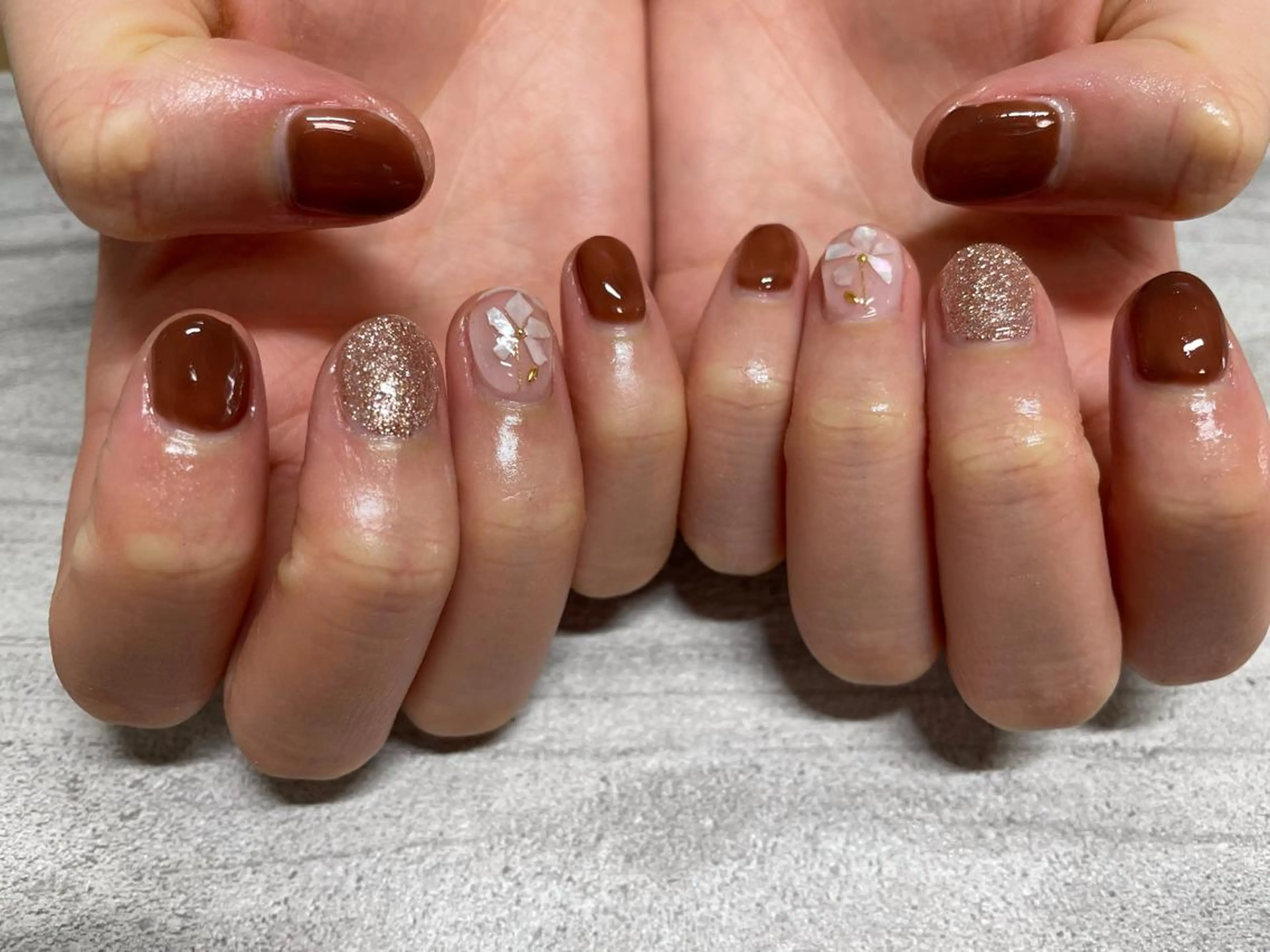 ネイル ブラウン ハンドネイル Mogu nail 二子玉川のネイルデザイン